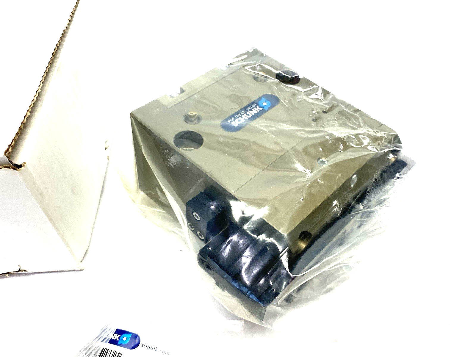 Schunk 0340381 Universal Gripper 23.5mm Stroke Per Jaw Size: 100, PGF 100-AS - Maverick Industrial Sales