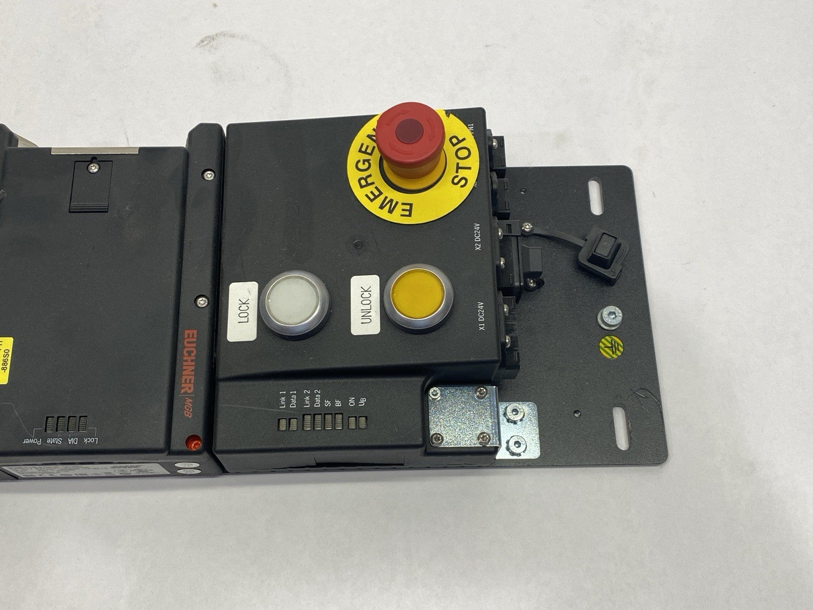 MGB-L1B-PNA-R-121851 | Euchner Multifunction Gate Box Safety Switch 121851 - Used - Maverick Industrial Sales
