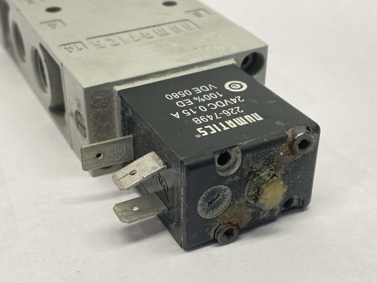L22BA452B000061 | Numatics Pneumatic Solenoid Pilot Valve 4-Way 24VDC - Used - Maverick Industrial Sales