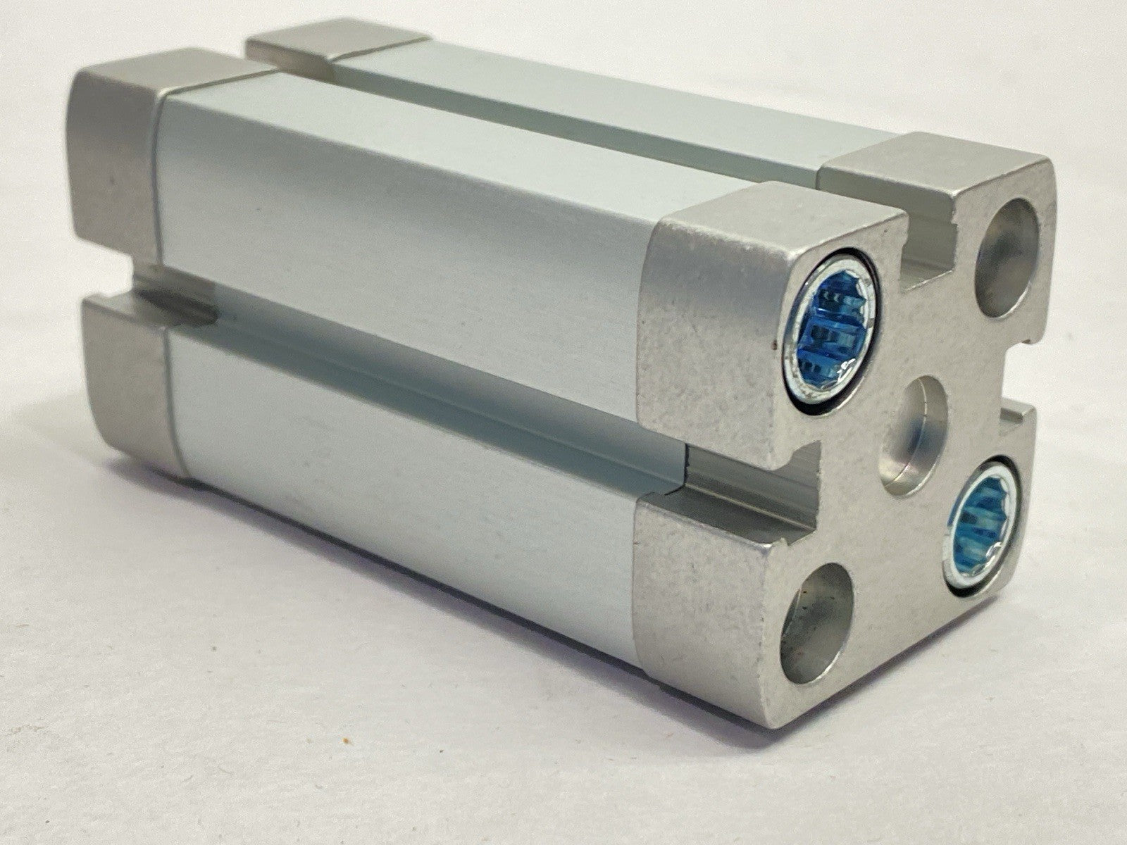 ADN-20-40-I-P-A | Festo Compact Pneumatic Cylinder 20mm Bore 40mm Stroke 536248 - New – Open box - Maverick Industrial Sales