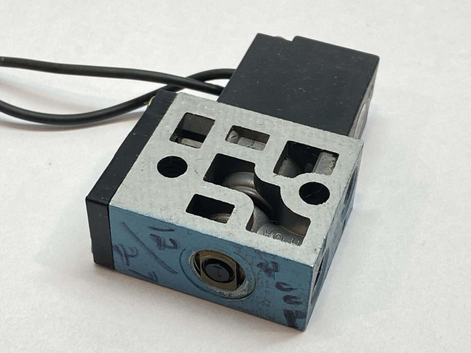 45A-SA1-DFEC-1BA | MAC Valves Solenoid Valve 12VDC 2.4W - Used - Maverick Industrial Sales
