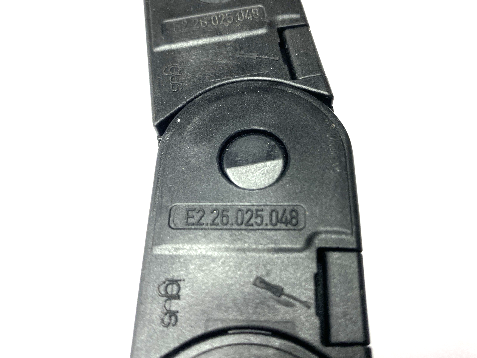 Igus E2.16.025.048.0 E-Chain Assembly 88" Length - Maverick Industrial Sales