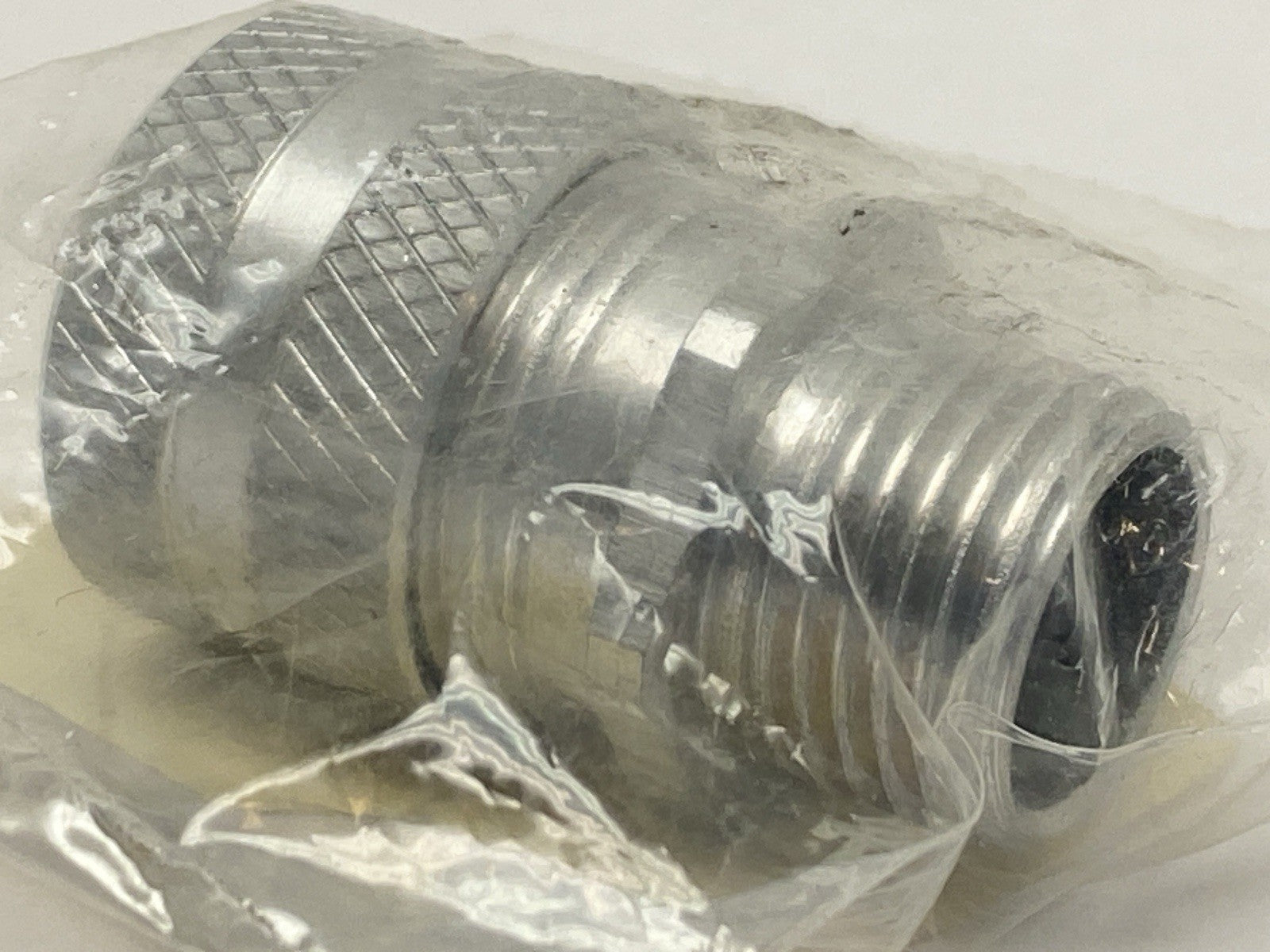 Hubbell SHC1024 Kellems Aluminum Cord Connector 1/2" Hub Size 0.5-0.63" - Maverick Industrial Sales