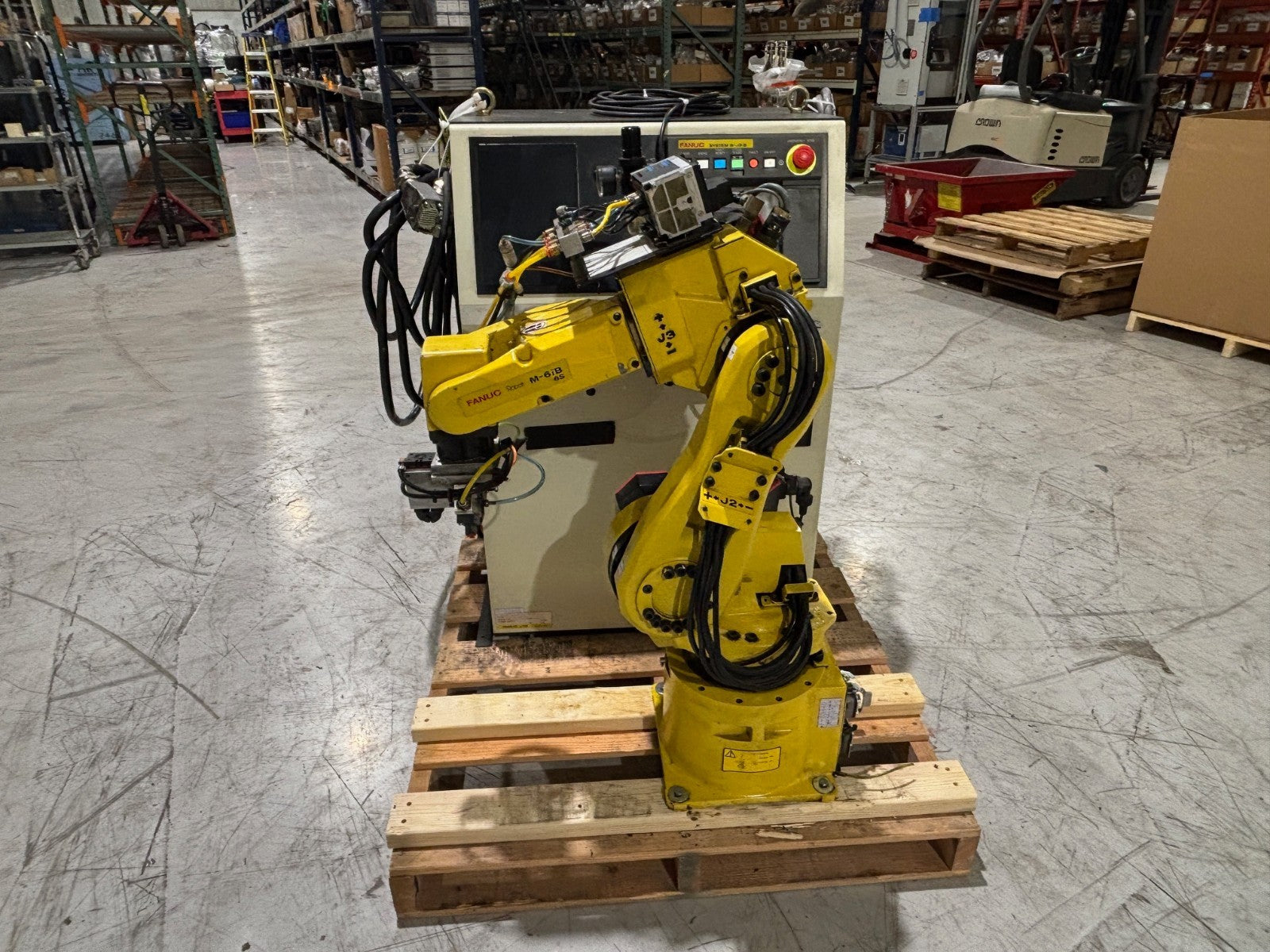 M-6IB/6S | Fanuc M-6iB / 6S Robot System R-J3iB Controller A05B-2490-C171 Teach Pendant - Used - Maverick Industrial Sales