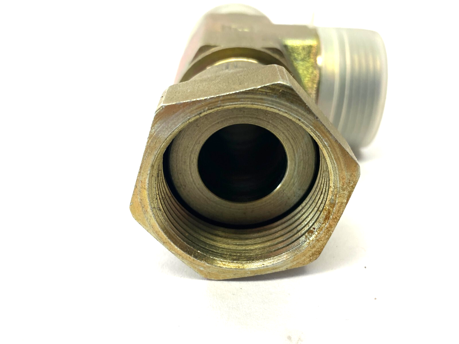 Parker 16 R6LO-S Seal-Lok O-Ring Face Seal Swivel Run Tee Fitting 1" - Maverick Industrial Sales