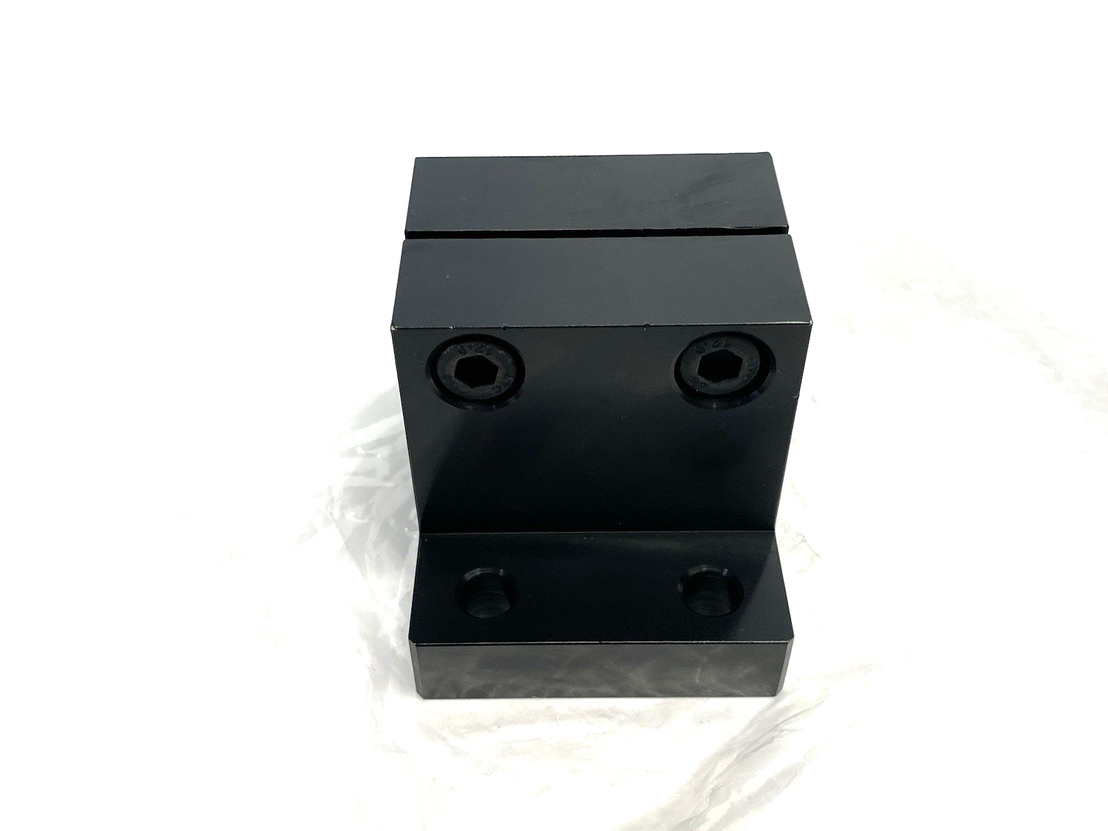CLTBM30 | MiSUMi Clamp Type Bracket for Stands, Sq. Flange, Side Mount, 30mm Post - New – Open box - Maverick Industrial Sales