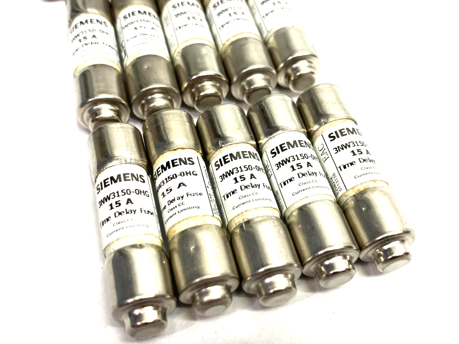 3NW3150-0HG | Siemens SENTRON Cylindrical Fuse, Slow Blow, 15A, BOX OF 10- New – Open box - Maverick Industrial Sales