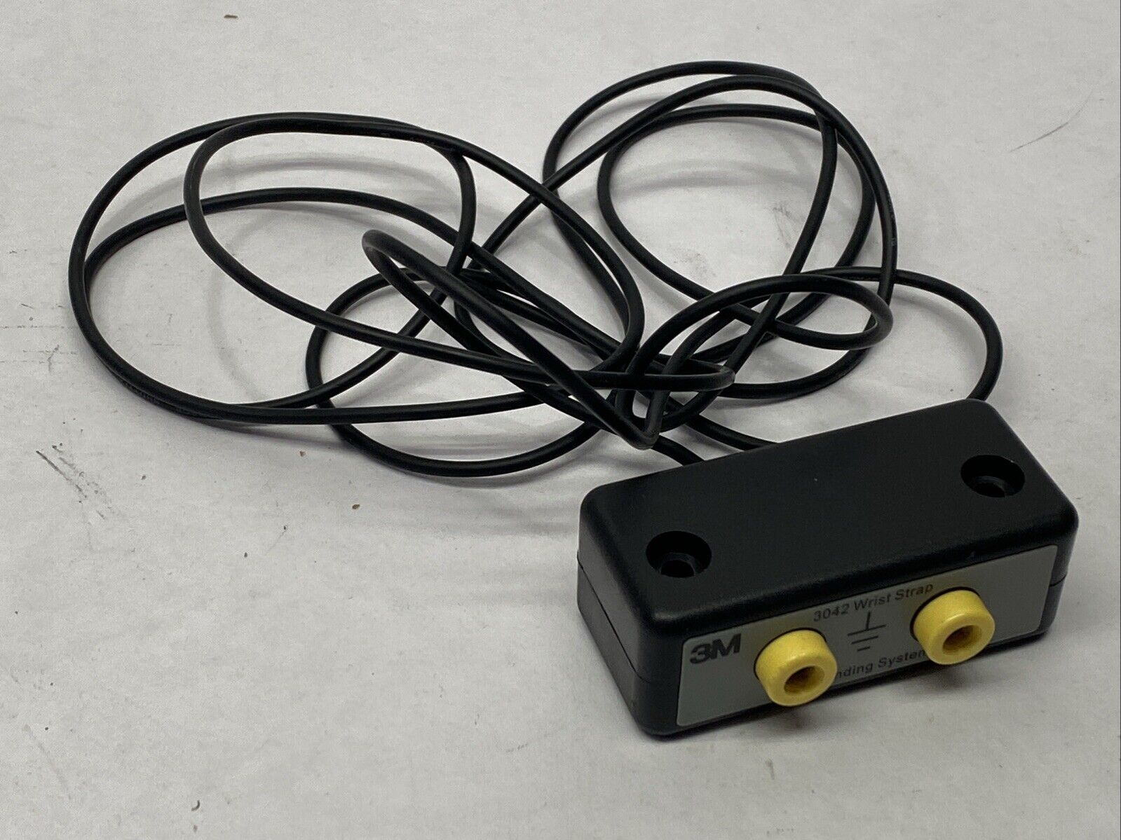 3M 3042 Grounding Wrist Strap Station - Maverick Industrial Sales