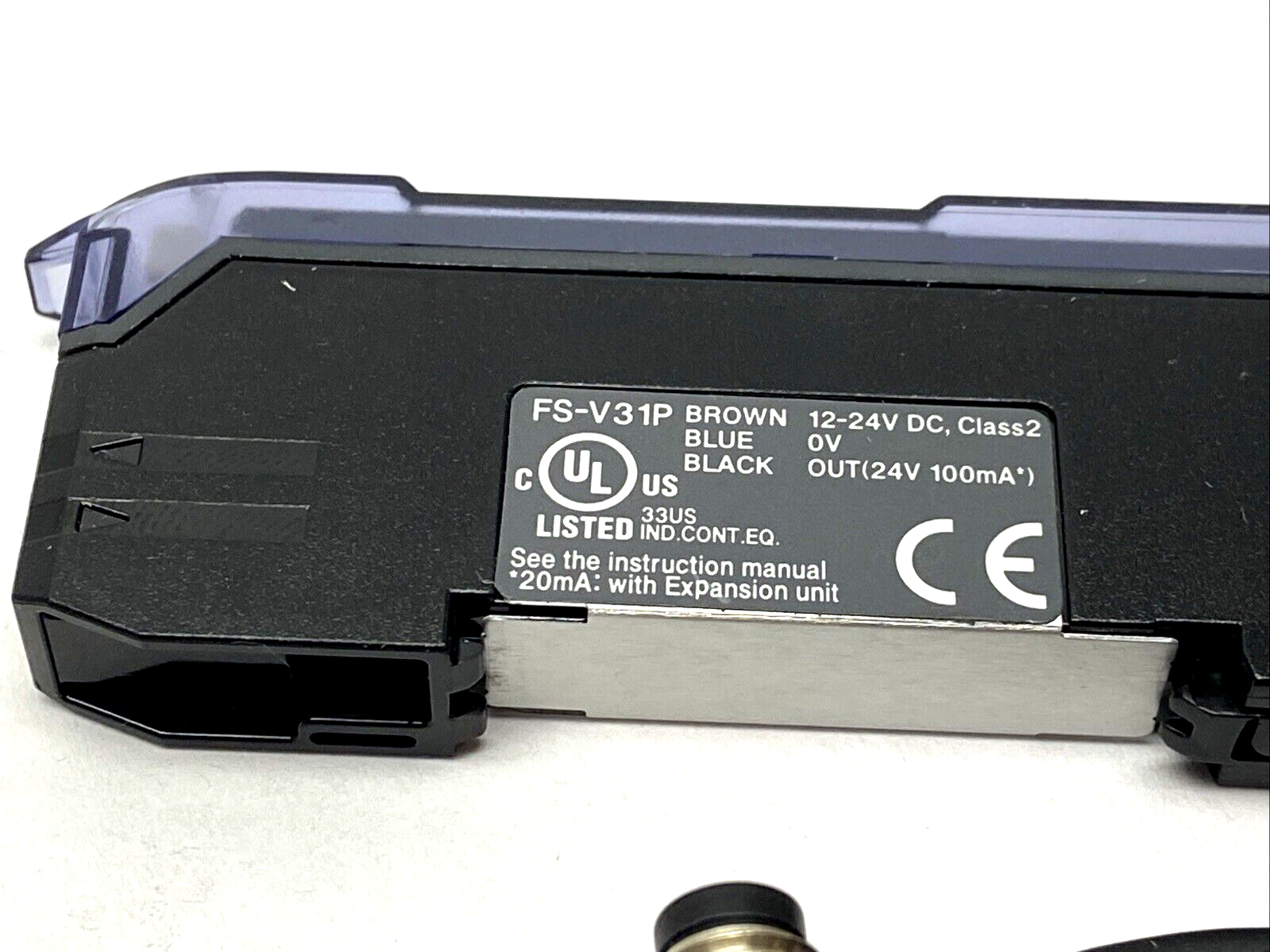 Keyence FS-V31P Fiber Amplifier M8 Connector Type - Maverick Industrial Sales