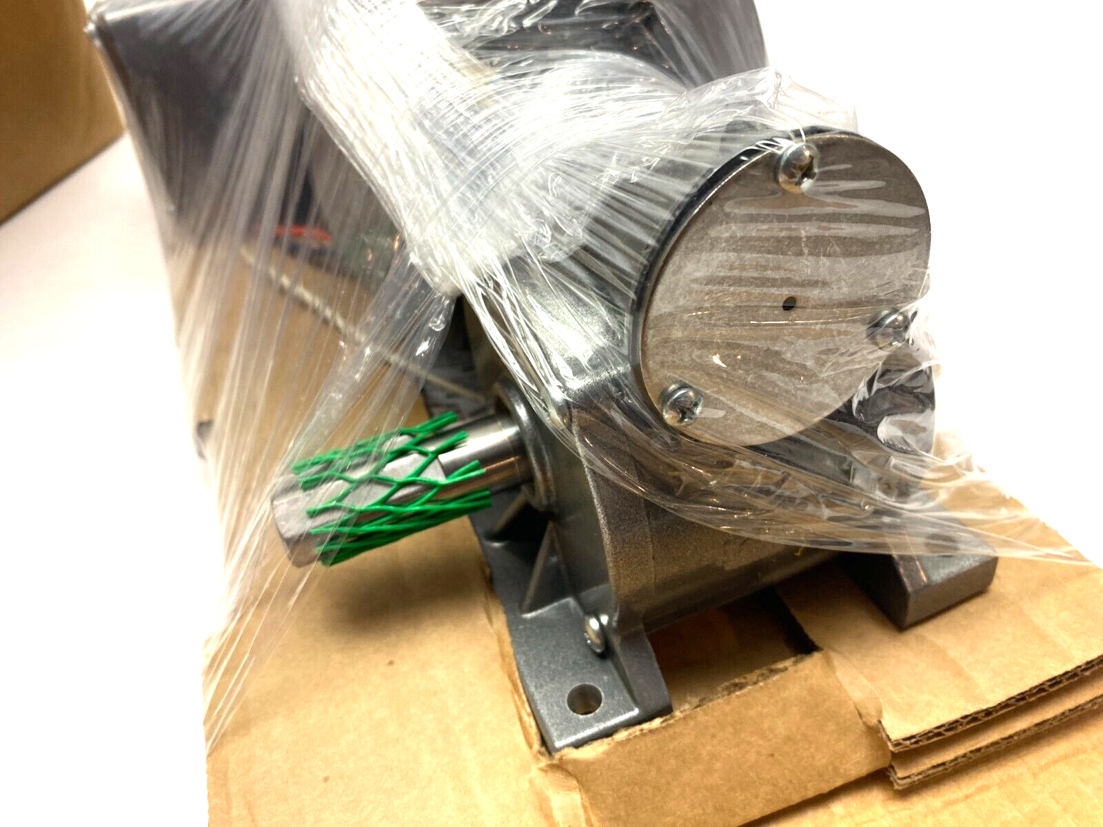 Baldor Reliance IDGM2509 Right Angle Gearmotor, 0.38HP, 3-Ph, 75:1 Ratio - New - Maverick Industrial Sales