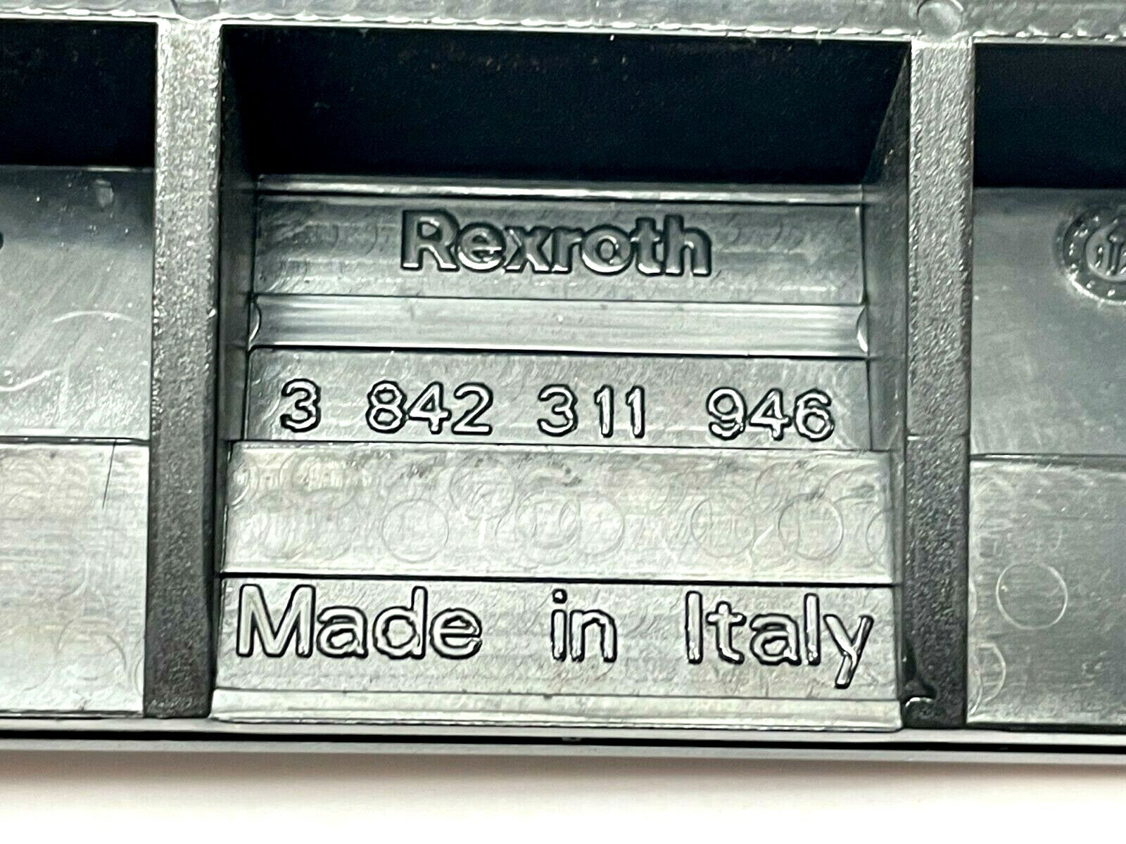 Bosch Rexroth 3842311945 Corner Piece Protective Box Left/Right 3842311946 - Maverick Industrial Sales
