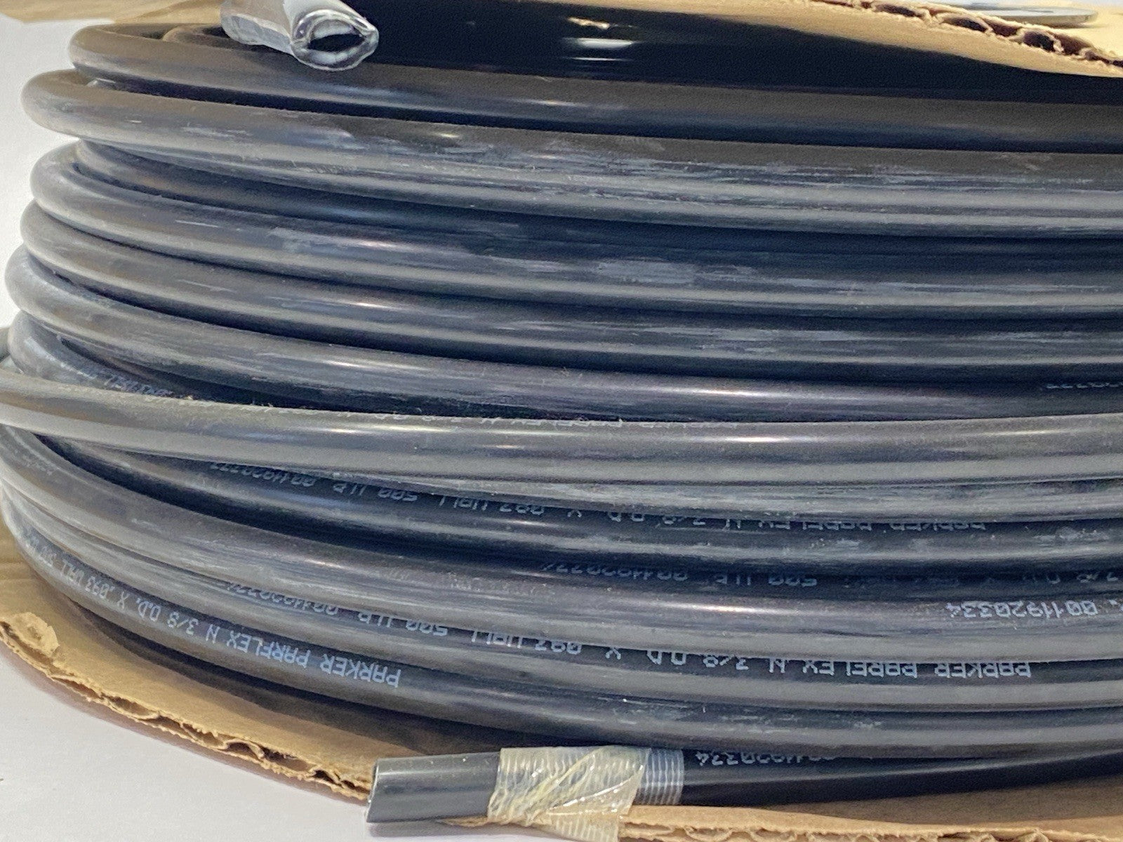 NB-6-093 | Parker Pneumatic Nylon Tubing Black 3/8" OD 250ft Length - New – Open box - Maverick Industrial Sales