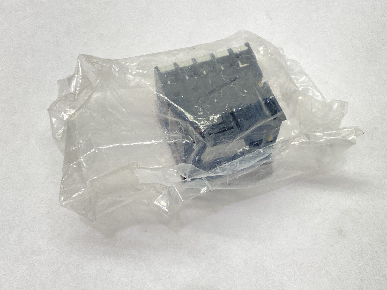 SH04-22Z | AEG Control Relay 16A 120V Coil - New - Maverick Industrial Sales