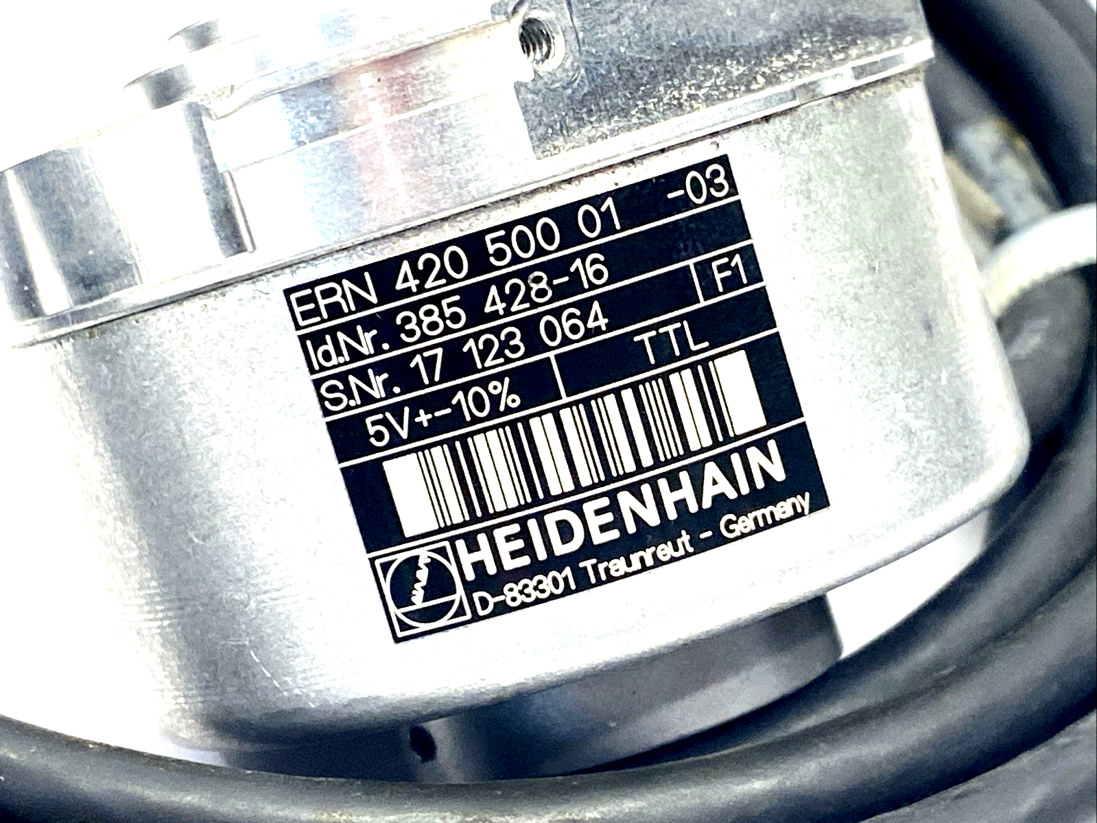 ERN 420 500 01-03 | Heidenhain Rotary Encoder 385428-16 - New – Open box - Maverick Industrial Sales