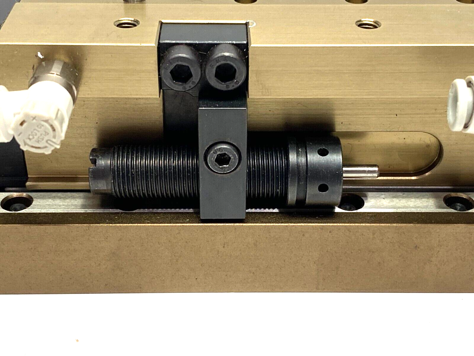 Schunk CLM 100-H50 Compact Linear Slide Piston Rod Cylinder Backlash-free 314042 - Maverick Industrial Sales