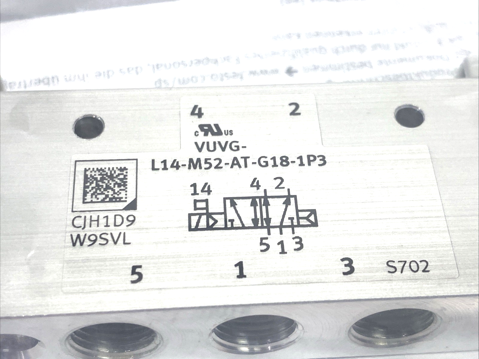 Festo VUVG-L14-M52-AT-G18-1P3 Solenoid Valve 566499 - Maverick Industrial Sales