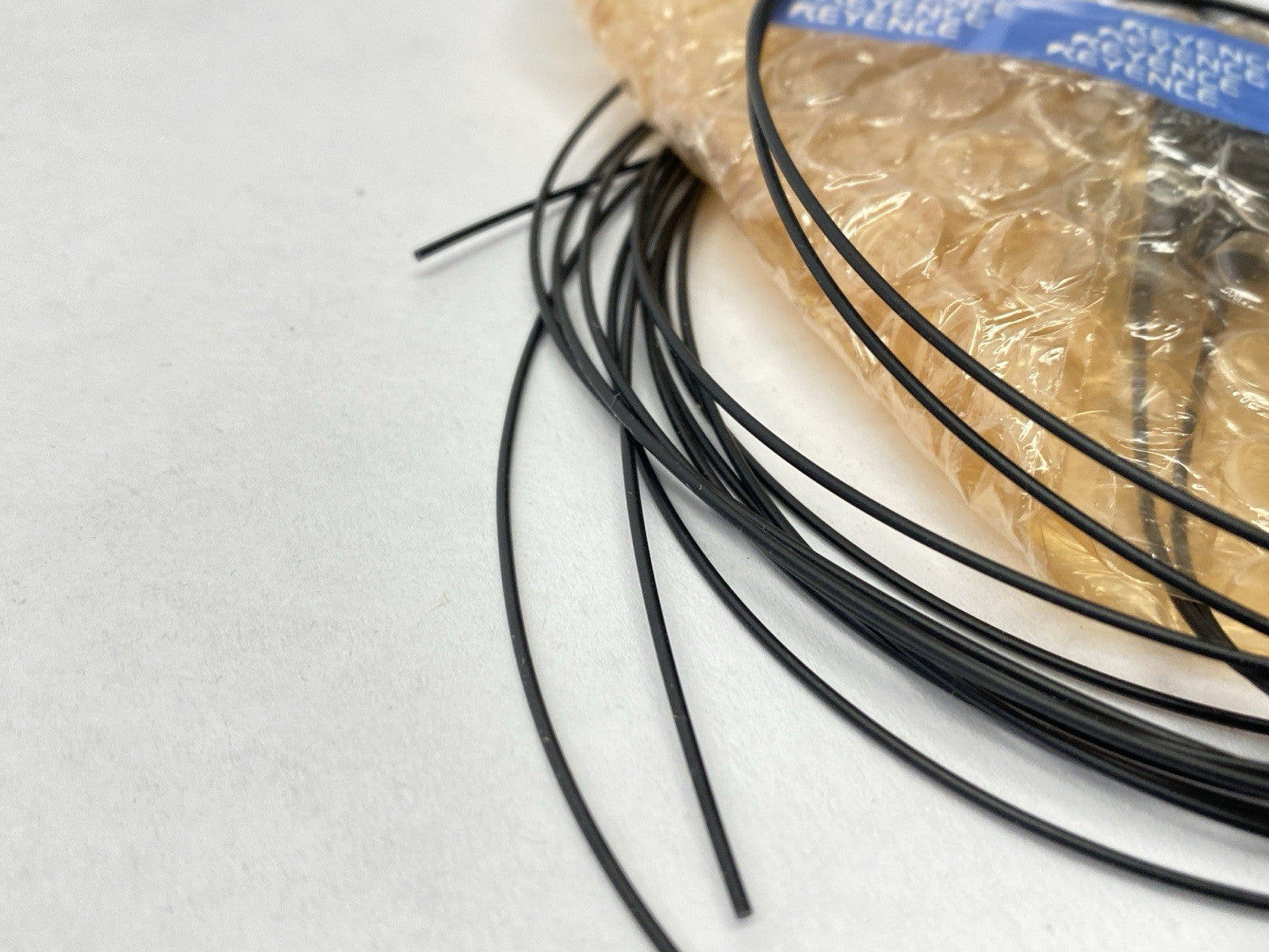 FU-15 | Keyence Digital Fiber Optic Sensor Retro-Reflective FIber Unit - New – Open box - Maverick Industrial Sales