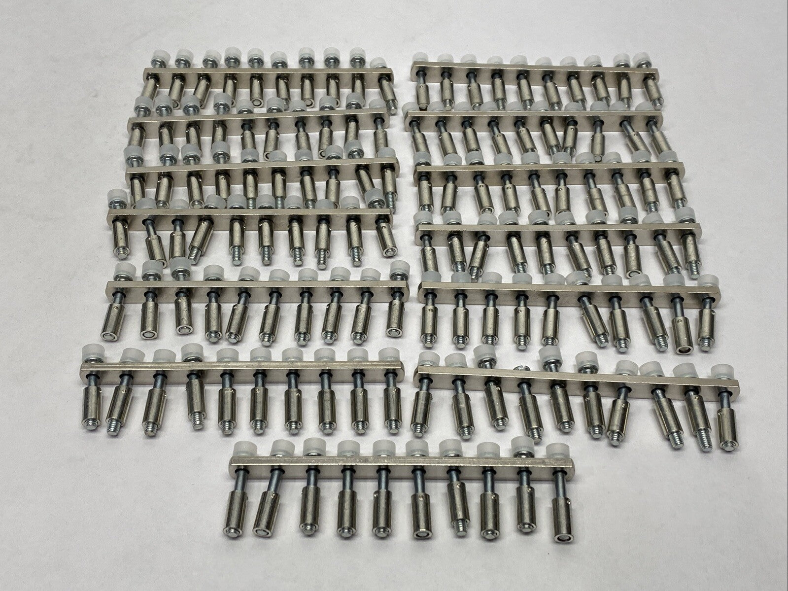 Allen Bradley 1492-CJS11-10 IEC Center Jumper 10PL 11mm Scew LOT OF 13 - Maverick Industrial Sales