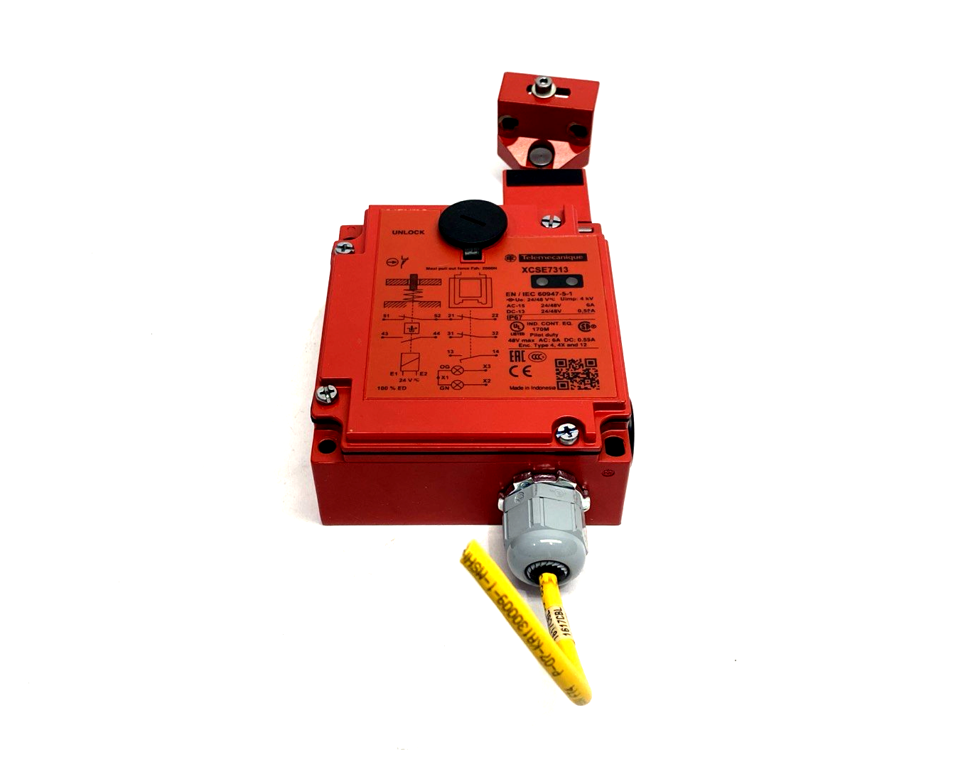 XCSE7313 | Telemecanique Safety Interlock Switch, 2NC 1NO - Used - Maverick Industrial Sales