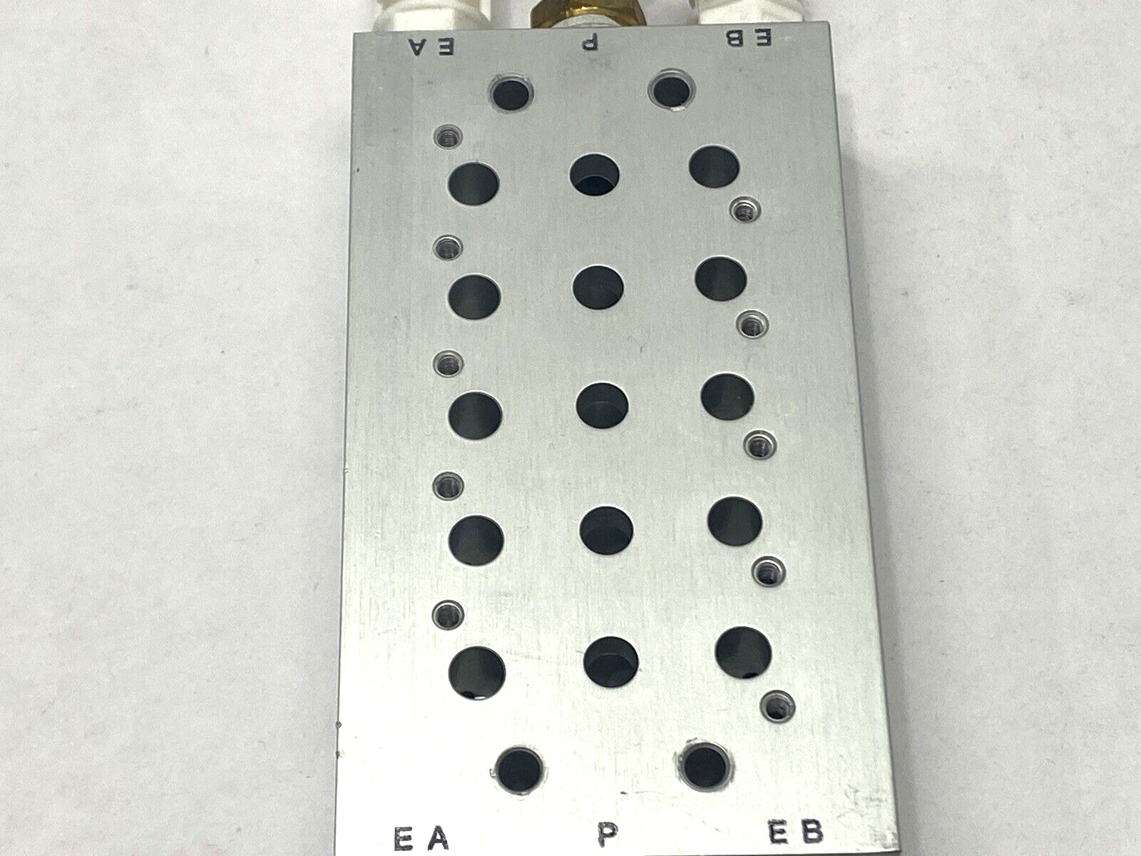 SMC SS5Y7-20-05-00N Valve Manifold Base, 5-Station - Maverick Industrial Sales
