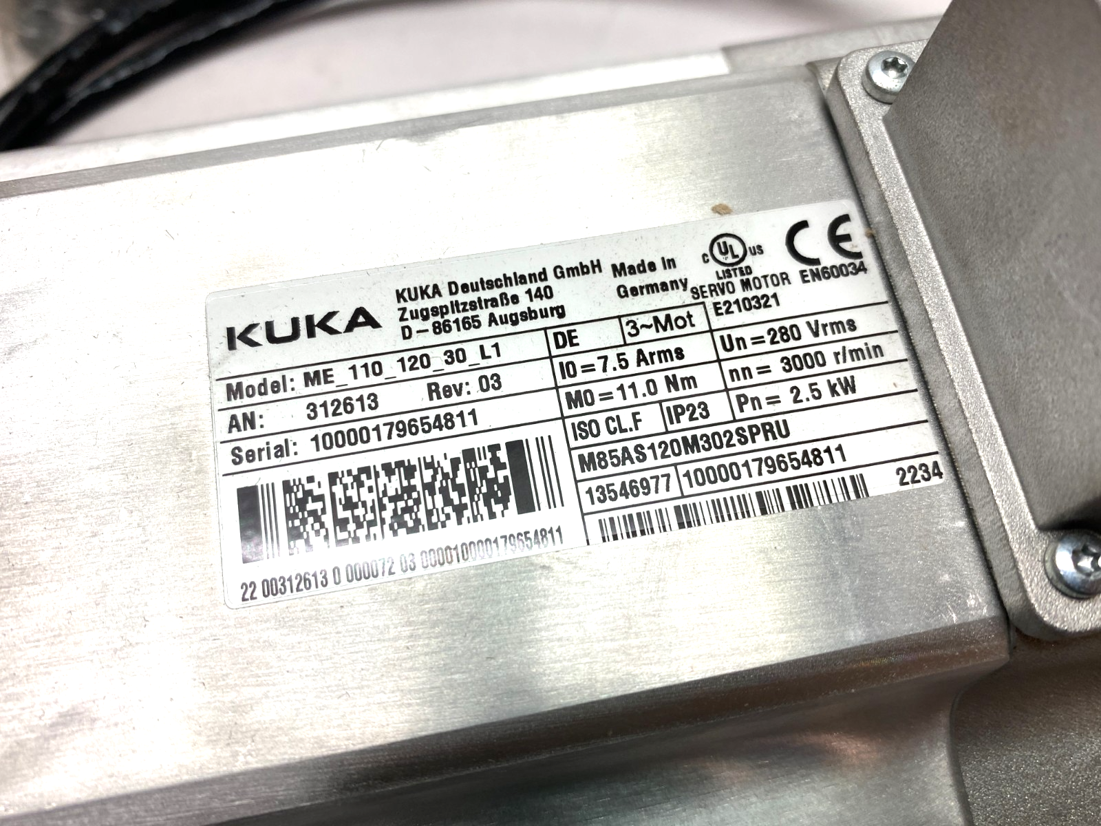 Kuka 00-334-483 Servo Motor 2,5kW L1 ME, ME_110_120_30_L1 - Maverick Industrial Sales