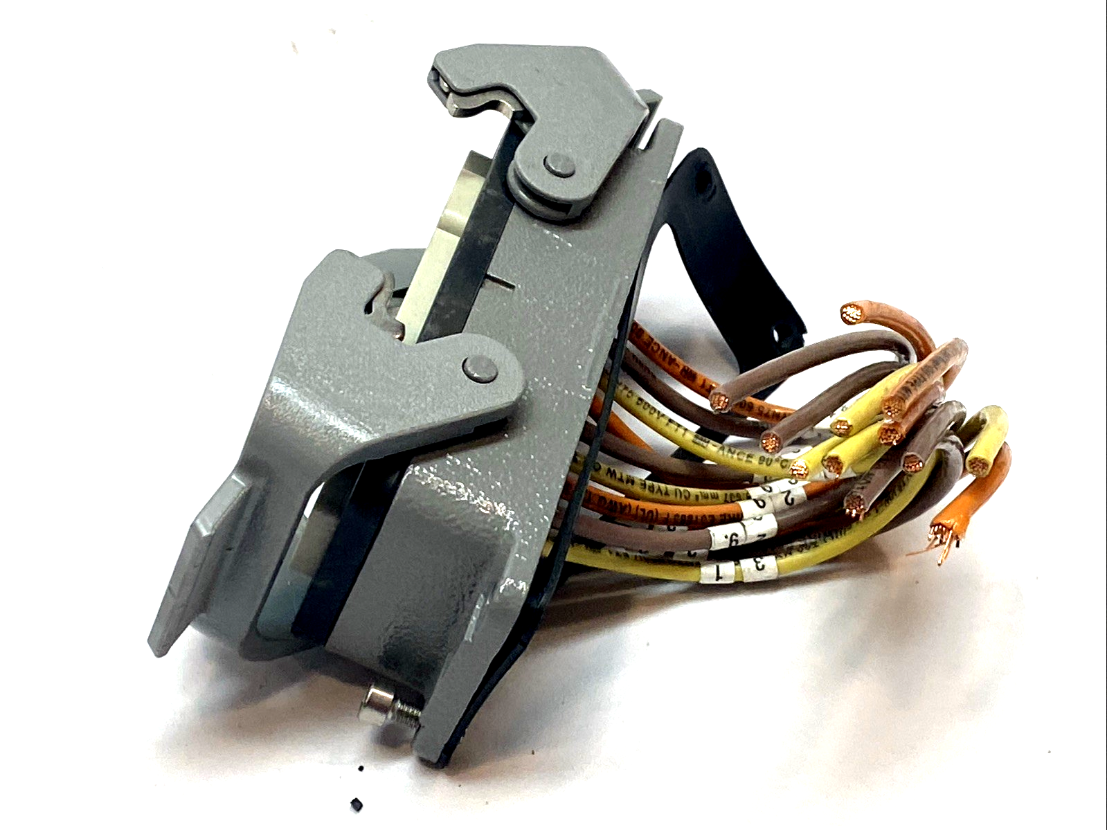 HARTING HAN 16B Hood Double Top Hook w/ 09330162601 Insert - Maverick Industrial Sales