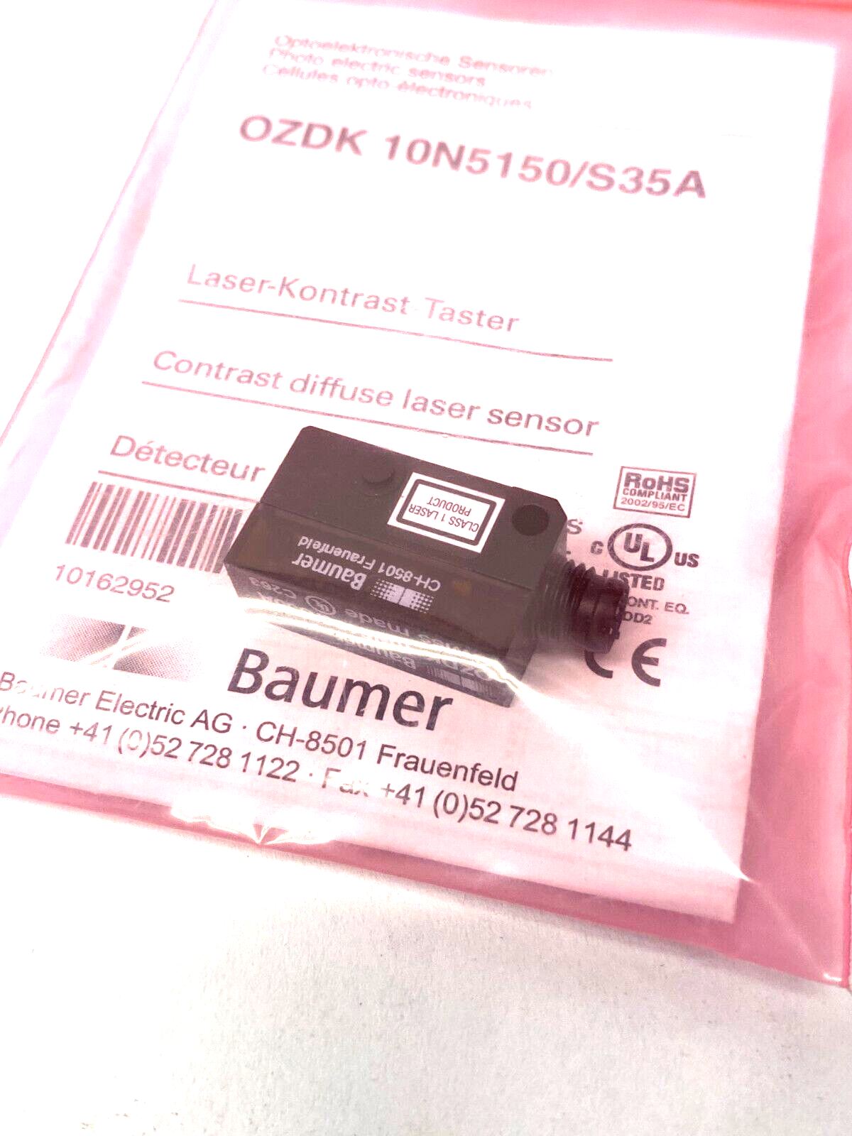 Baumer OZDK 10N5150/S35A Miniature Diffuse Contrast Sensor 3~150mm 10162952 - Maverick Industrial Sales
