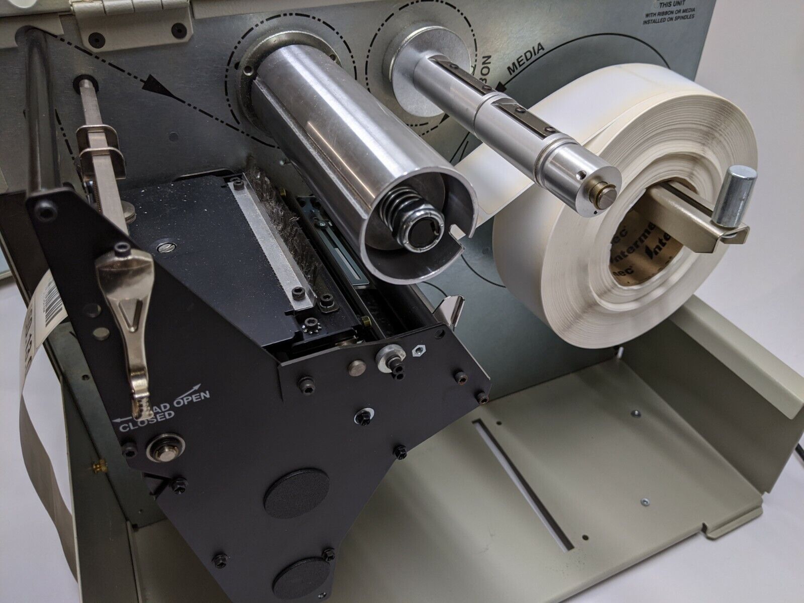 Zebra 105SL Label Printer 10500-3001-0000 Needs new print head - Maverick Industrial Sales