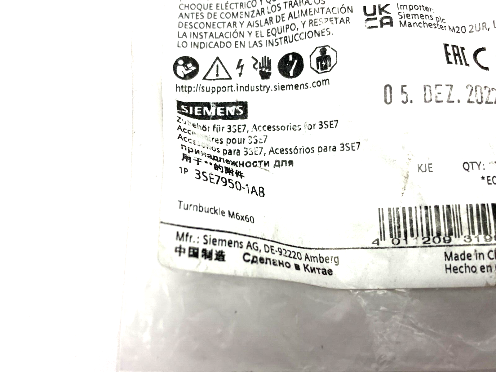 3SE7950-1AB | Siemens Die Cast Turnbuckle Steel M6x60 - New – Open box - Maverick Industrial Sales