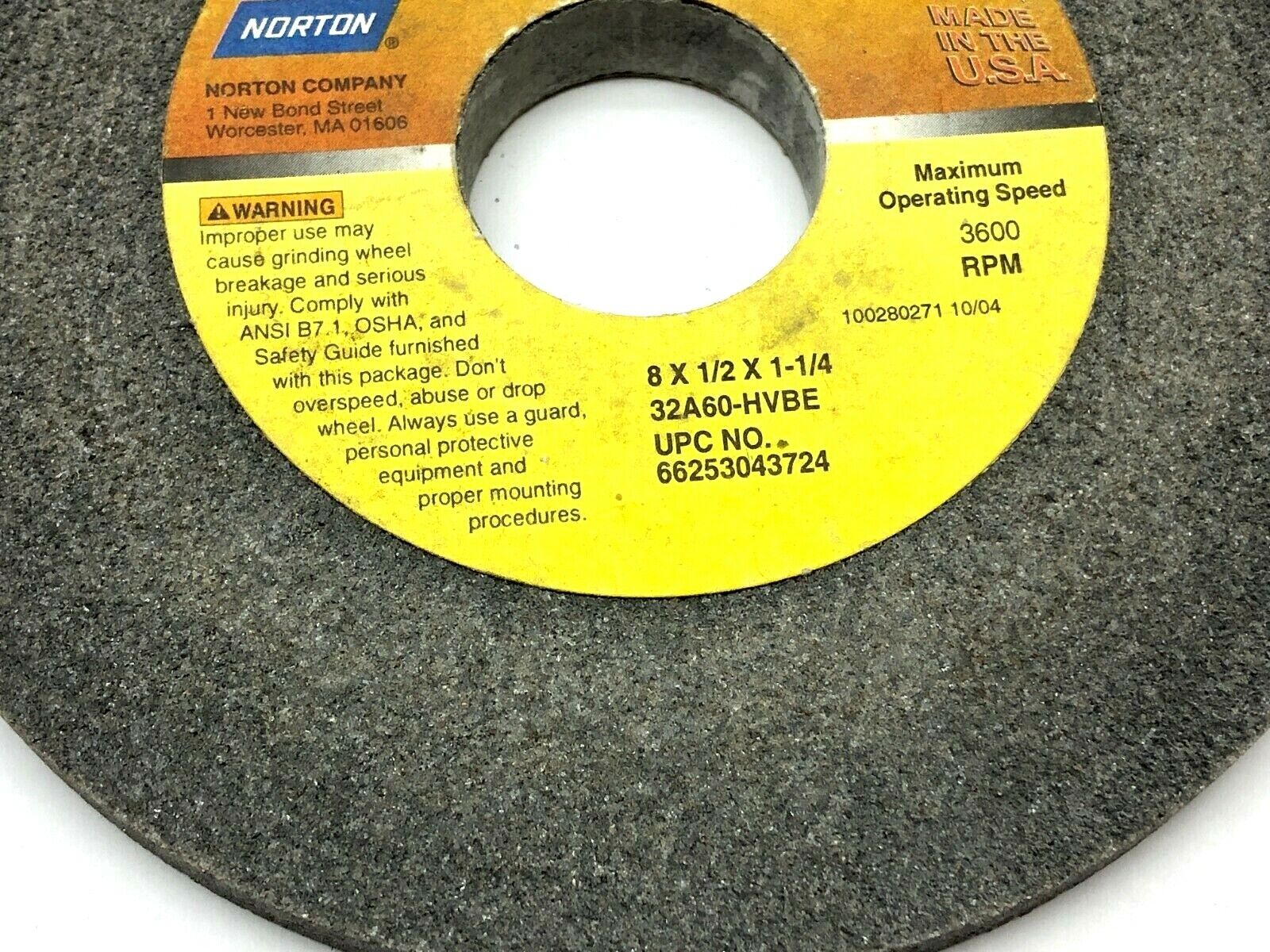 Norton 32A60-HBVE Grinding Wheels 1-1/4" Bore 3600 RPM LOT OF 5 - Maverick Industrial Sales