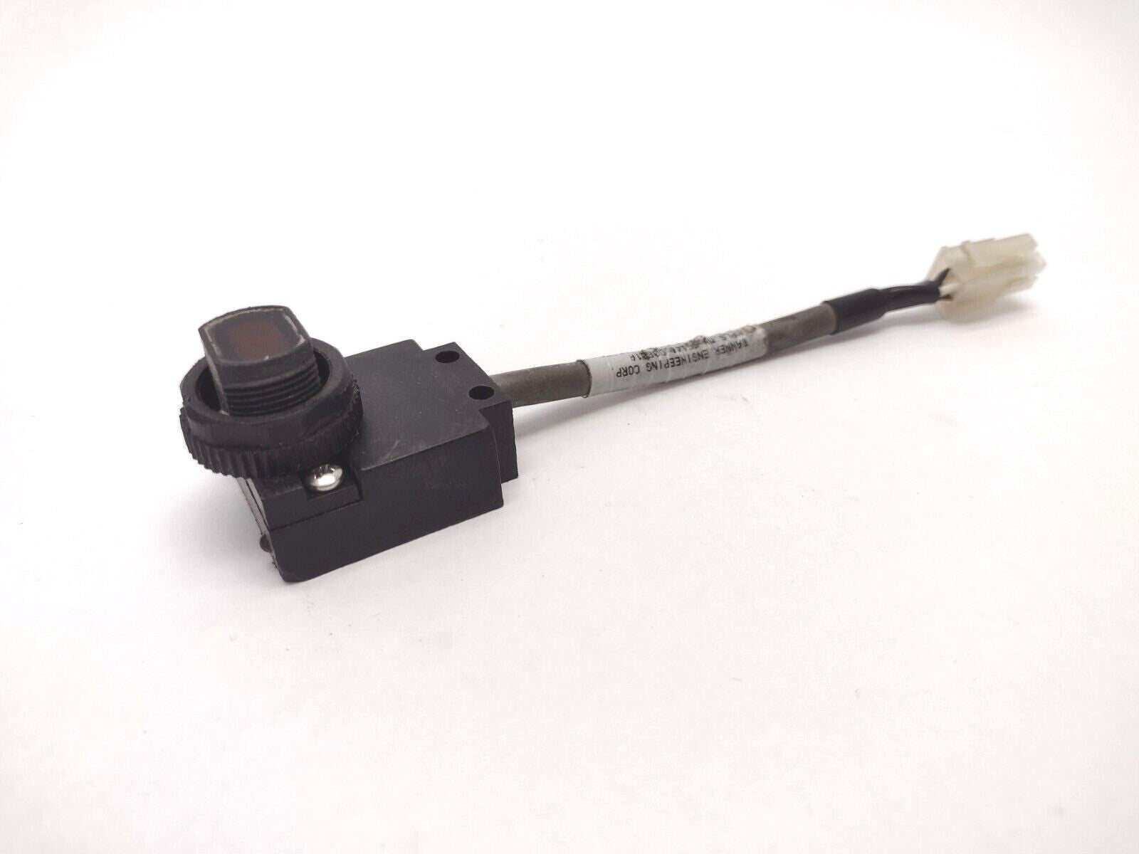 Banner SE612LVAGNC-61359 Photoelectric Sensor 61359 - Maverick Industrial Sales