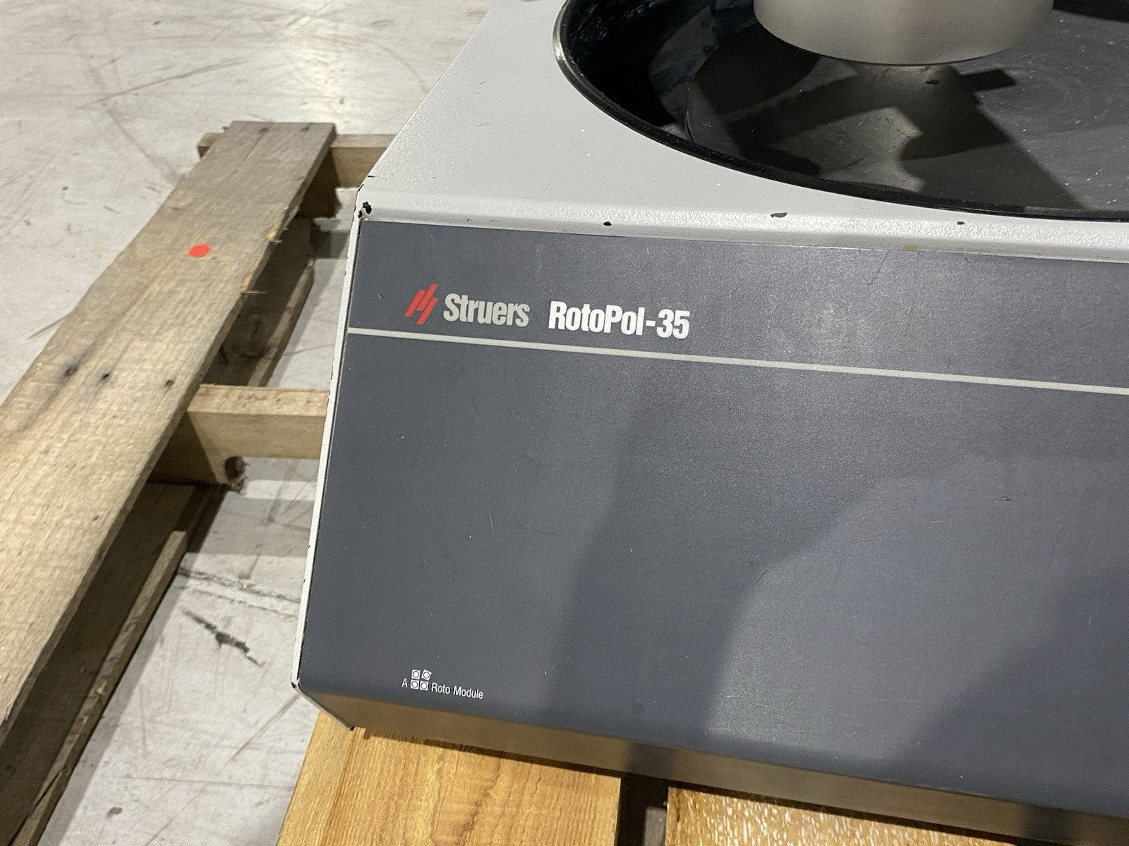 Struers 05286136 RotoPol-35 Lab Polishing/Grinder w/ 05256136 RotoForce-4 Head - Maverick Industrial Sales