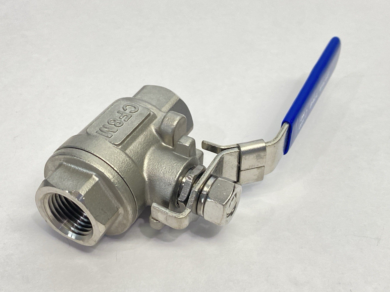 949173 | Midland Industries 2-Piece Ball Valve 1/2" FPT x FPT 2000psi - New – Open box - Maverick Industrial Sales