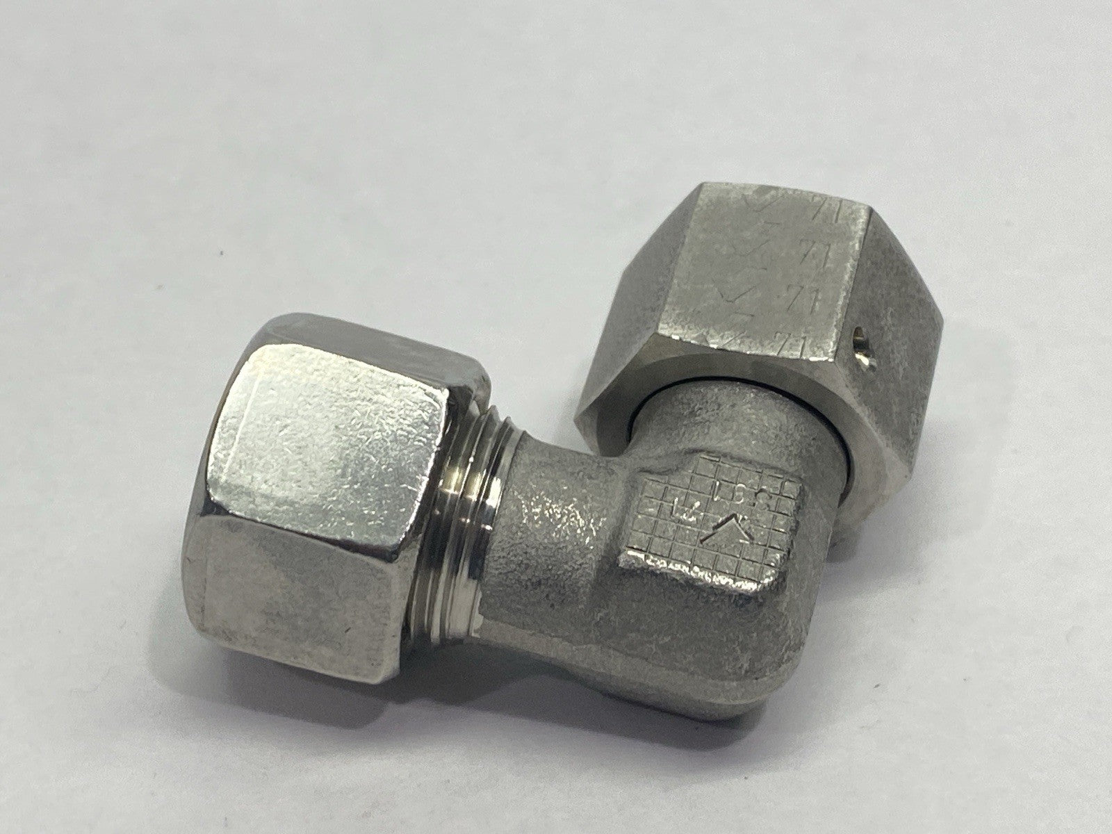 Brennan Industries D6500-L12-L12-SS Compression Fitting Elbow 12mm OD M18x1.5 - Maverick Industrial Sales