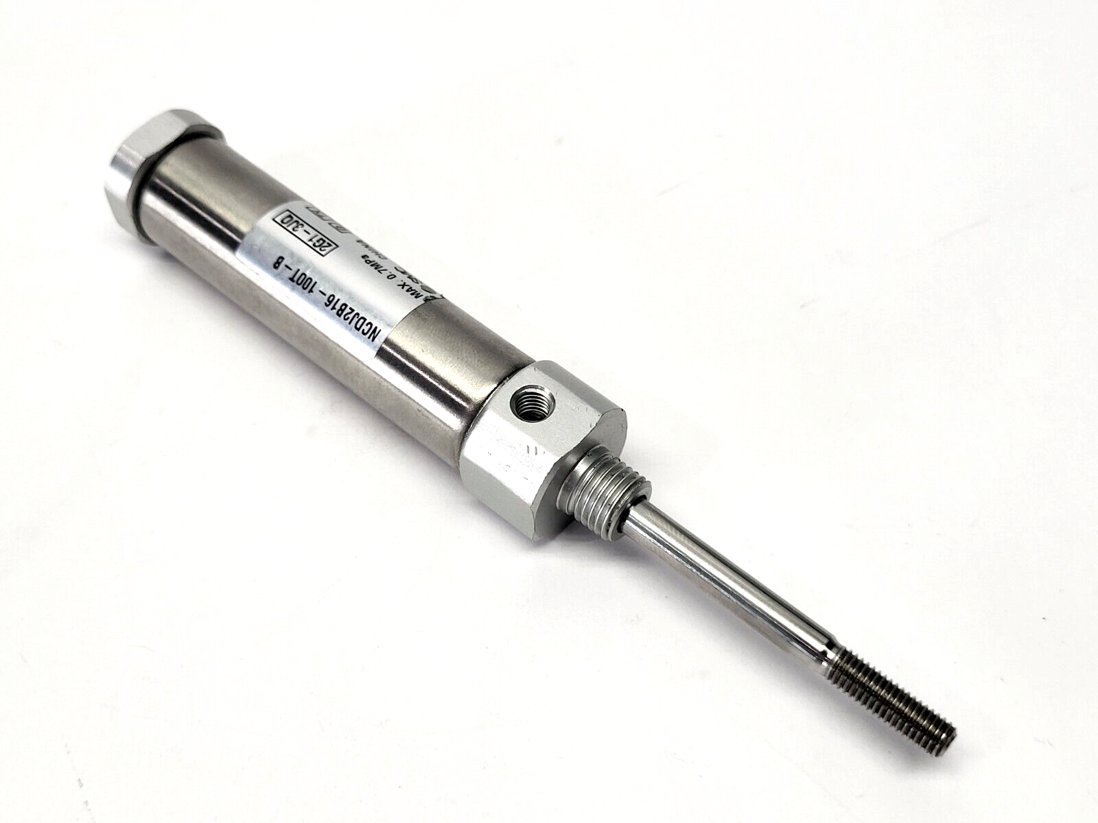 SMC NCDJ2B16-100T-B Pneumatic Cylinder 5/8" Bore 1" Stroke - Maverick Industrial Sales