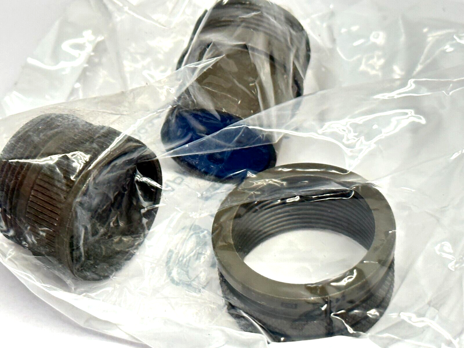 Amphenol 97-3106A20-19S Circular MIL Spec Connector 3P Strt Socket Plug Size 20 - Maverick Industrial Sales