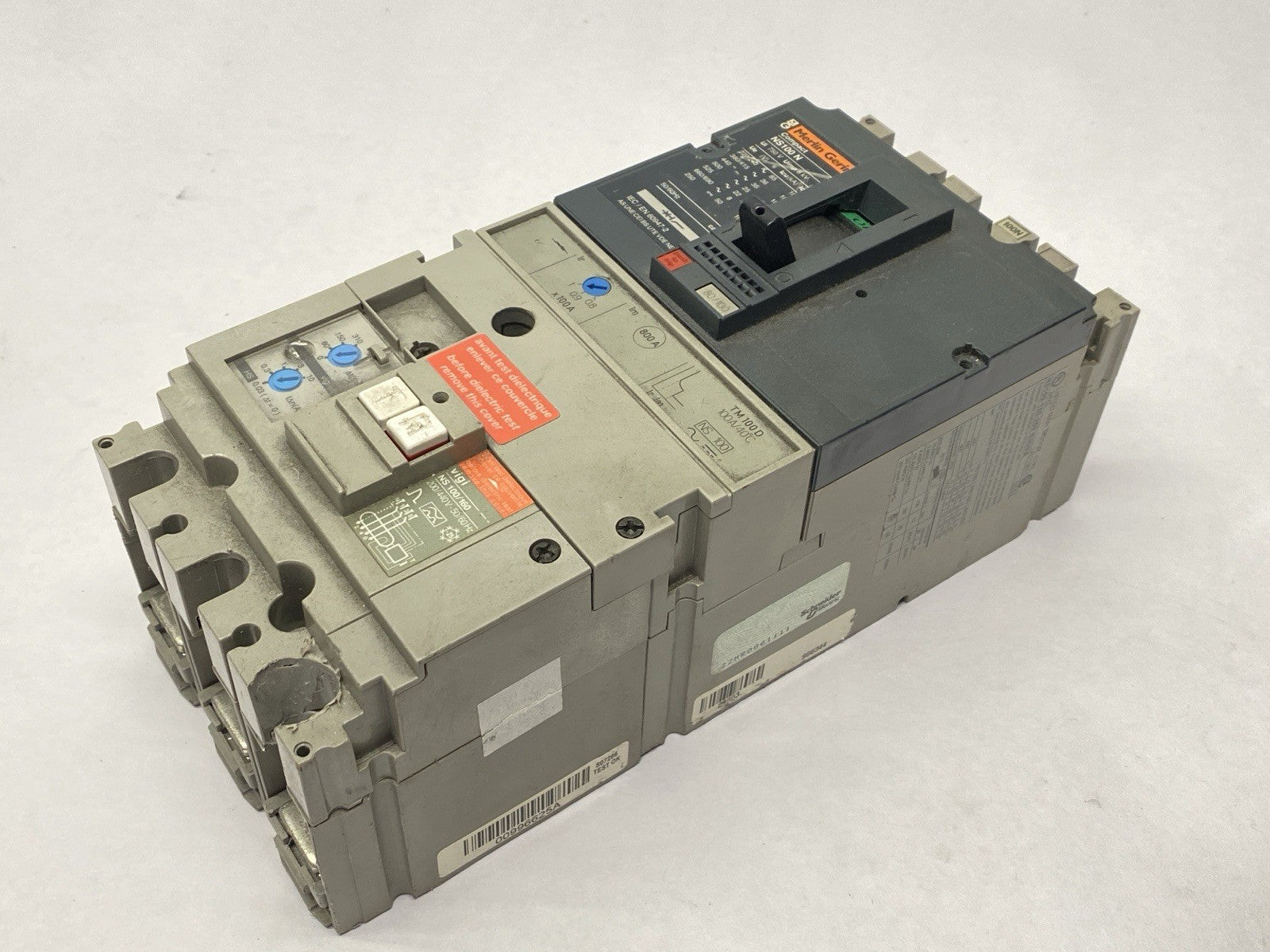 NS100-160-250 N/H/NA | Merlin Gerin Circuit Breaker 100A w/ Vigi NS 100/160 Add-On - For parts or not working - Maverick Industrial Sales