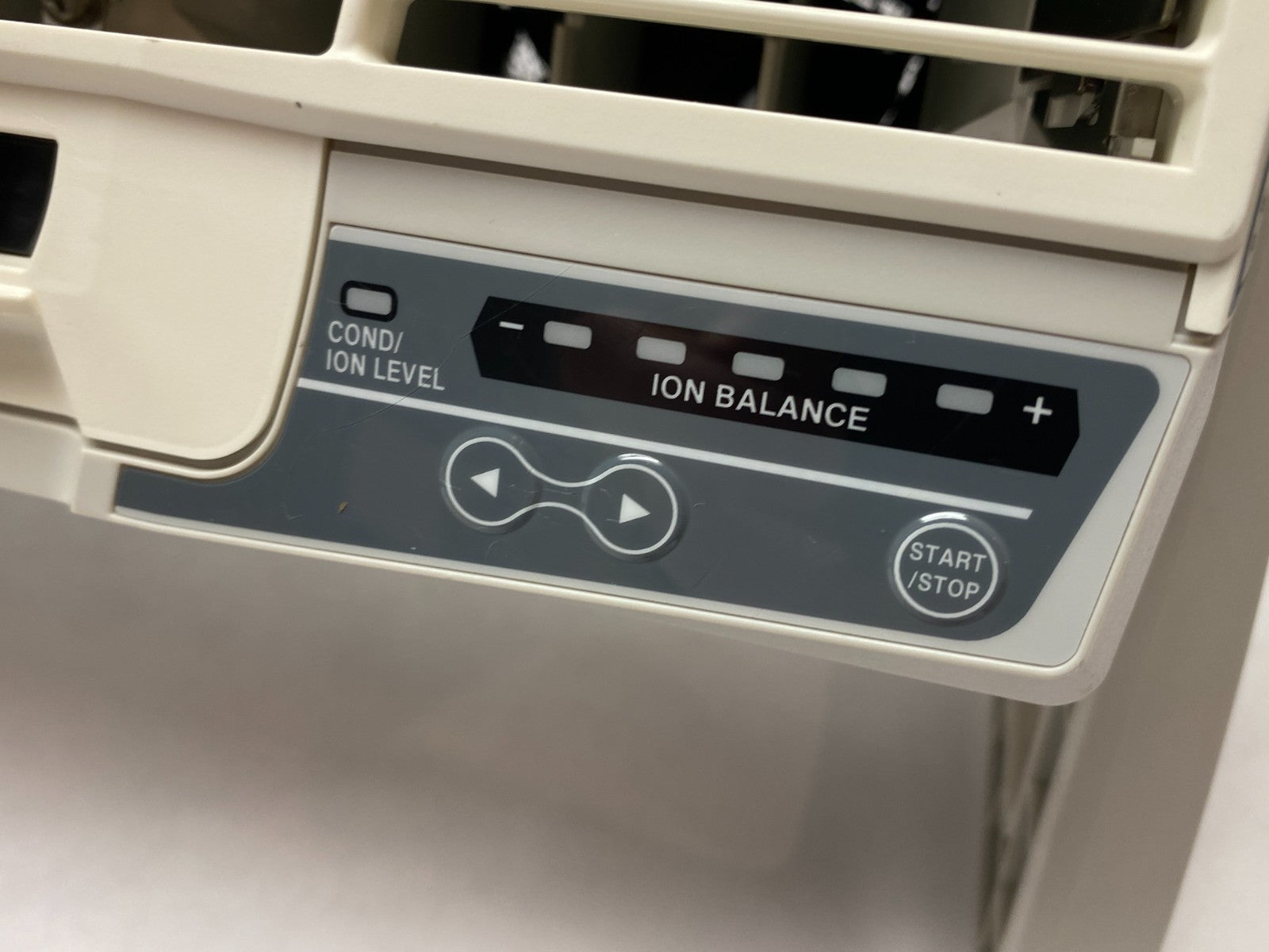 SJ-F2010 | Keyence High-Speed, High-Precision, Wide-Area Static Elimination Blower - Used - Maverick Industrial Sales