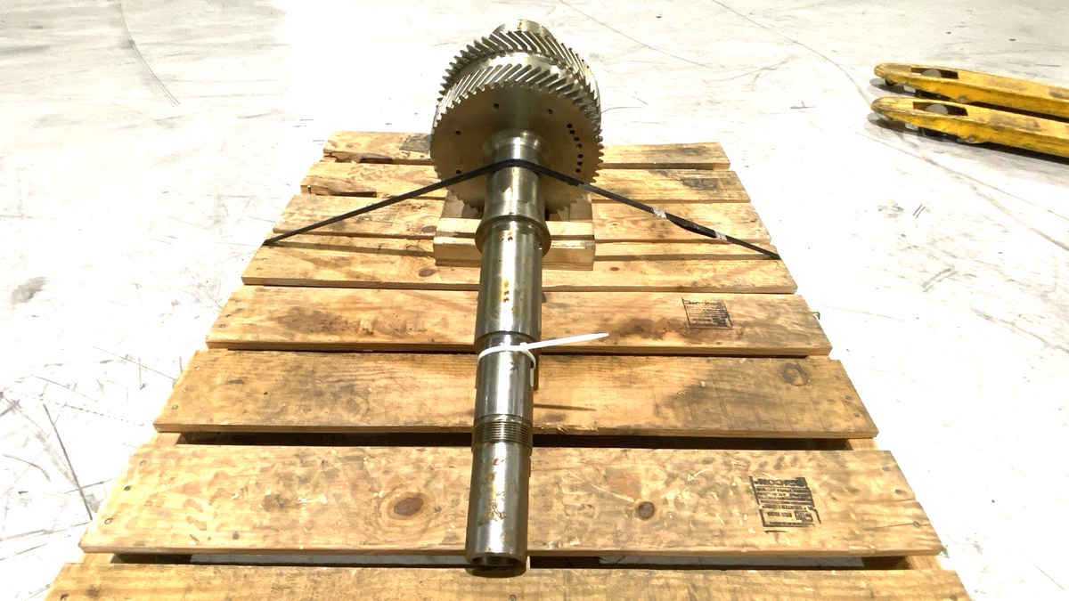 0945D645P0001 | General Electric Turbine Pump Shaft, 40" Long 13" Gear Diameter - New – Open box - Maverick Industrial Sales
