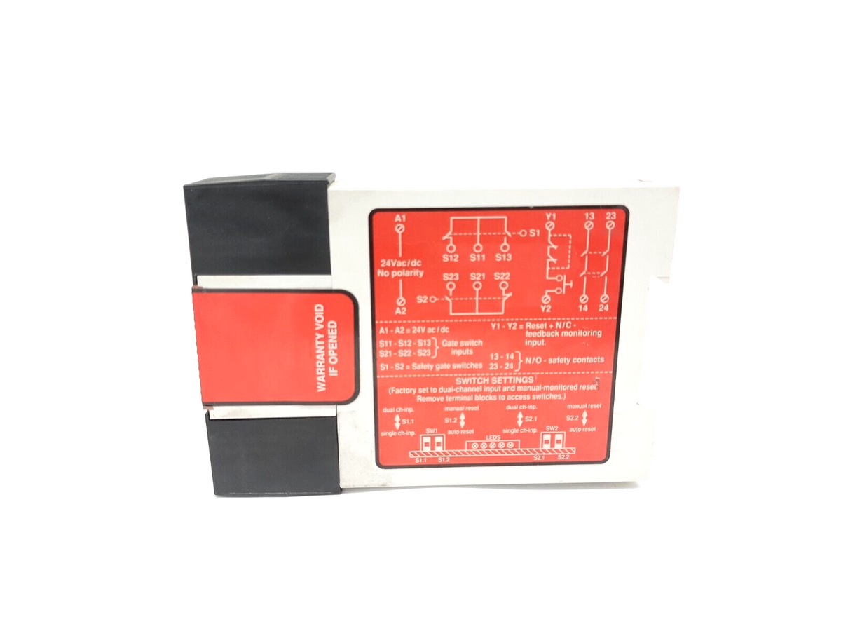 GM-FA-10J,60987 | Banner GM-FA-10J ES Series E-Stop Guard Monitoring Safety Relay 24V 6A 60987 - Used - Maverick Industrial Sales