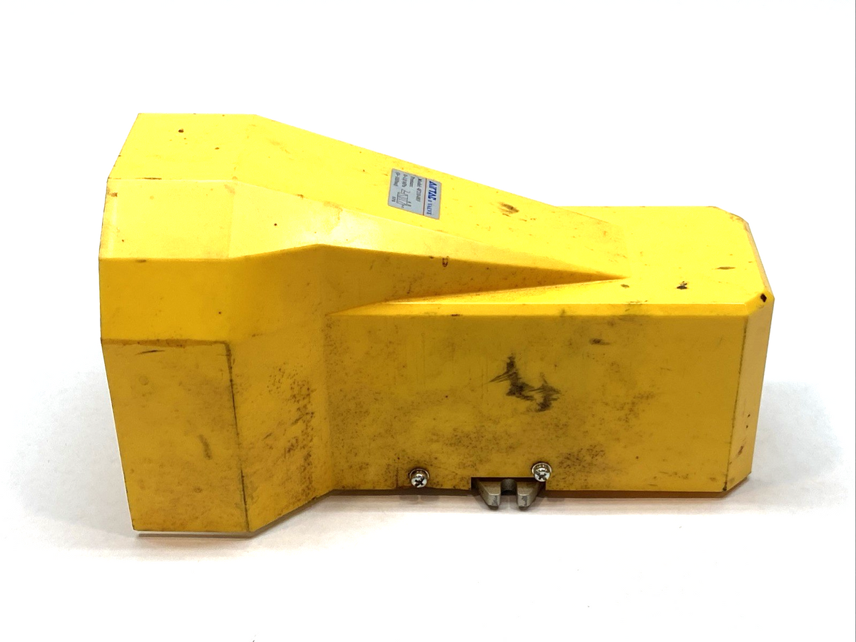 AirTAC 4F210-08F Pneumatic Foot Pedal Valve 0-1.0MPa - Maverick Industrial Sales
