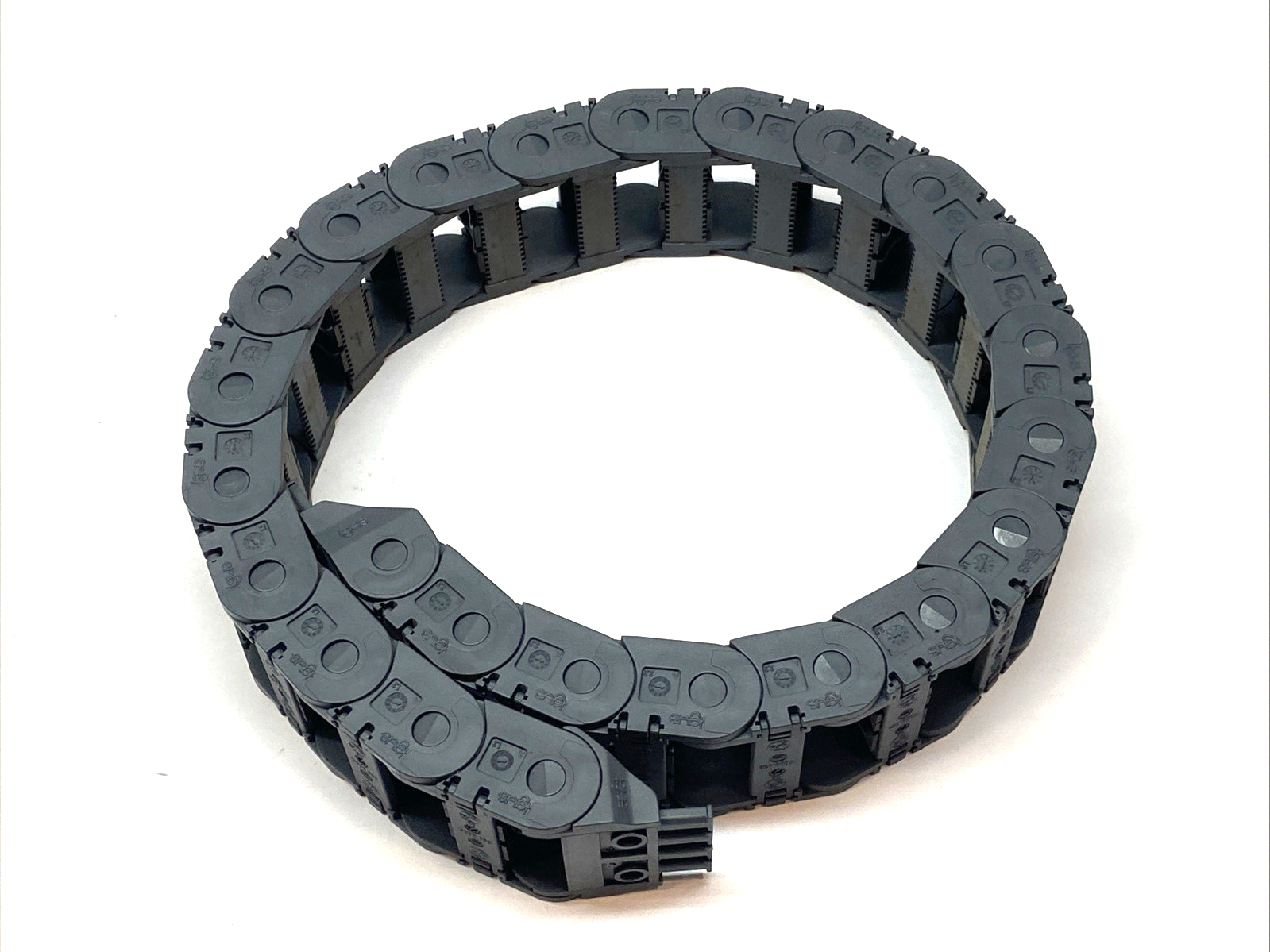 Igus 1500.038.100 E-Chain Cable Carrier 24 Links 33-1/2" Long - Maverick Industrial Sales