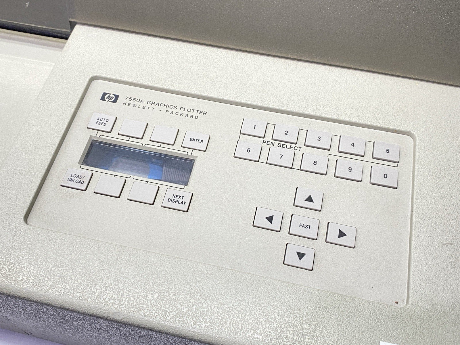 7550A | Hewlett Packard HP Graphics Plotter DAMAGED SCREEN - For parts or not working - Maverick Industrial Sales