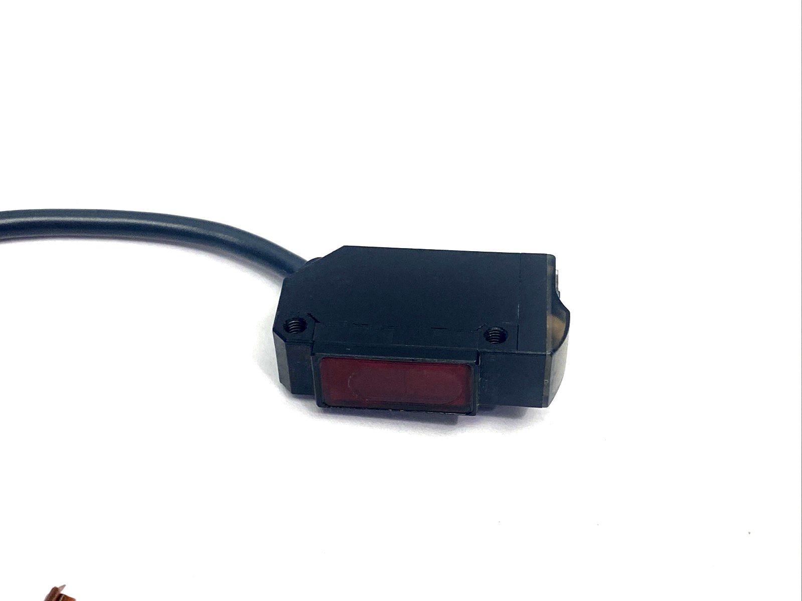 Omron E3V3-R61 Built-In Amplifier Photoelectric Sensor 12-24VDC 2m Cable - Maverick Industrial Sales