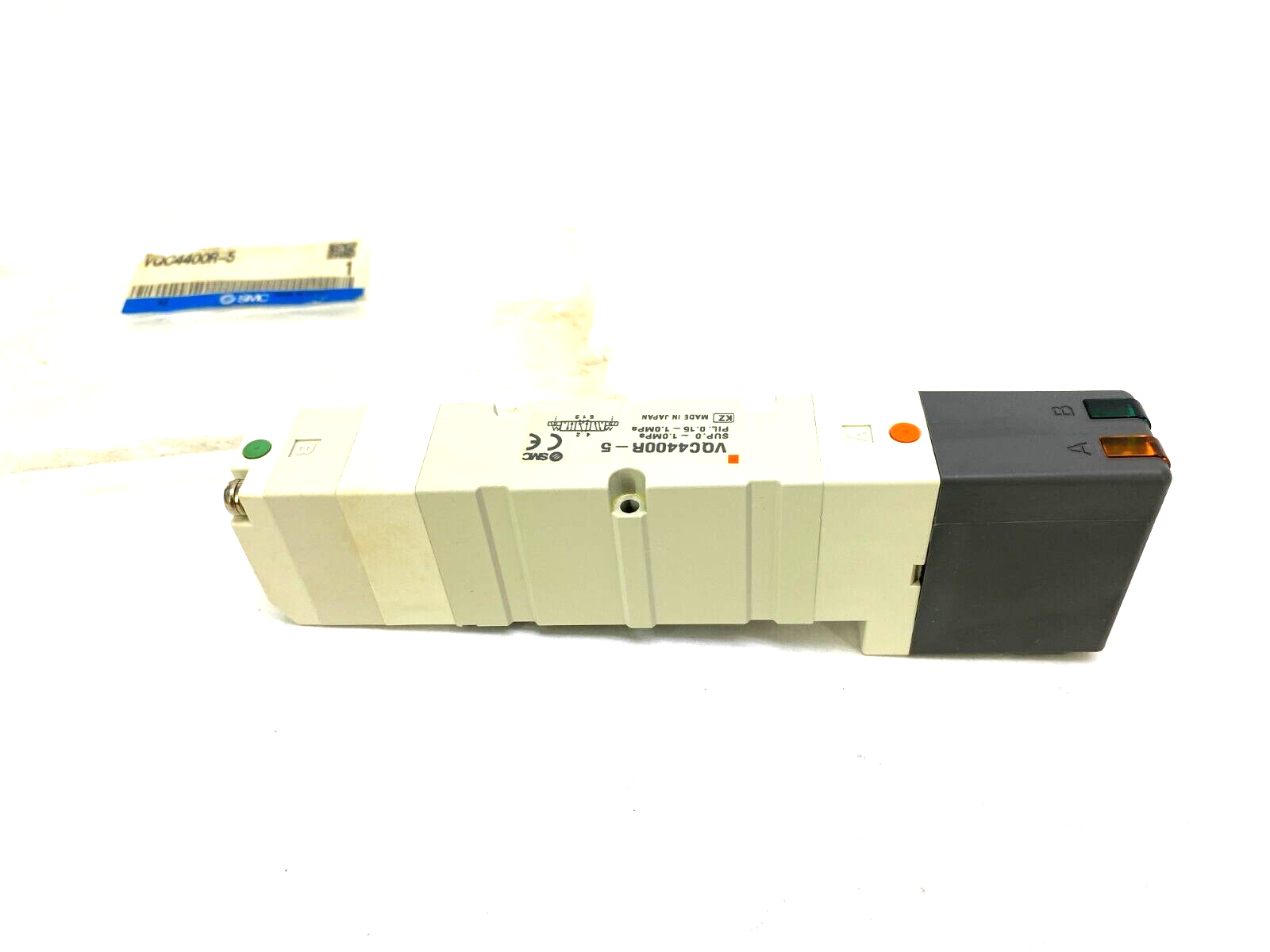 VQC4400R-5 | SMC Plug-In Solenoid Valve 5-Port - New – Open box - Maverick Industrial Sales