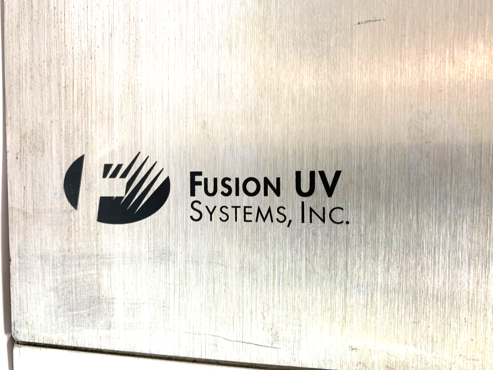 Heraeus I300MB Fusion UV Systems F300S Light Curing System For UV Rays - Maverick Industrial Sales