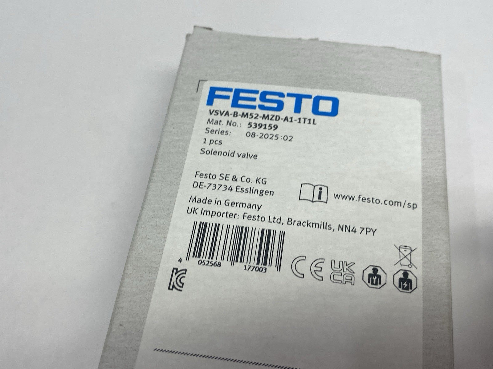 VSVA-B-M52-MZD-A1-1T1L | Festo Pneumatic Solenoid Valve 5/2 Monostable 539159 - New – Open box - Maverick Industrial Sales