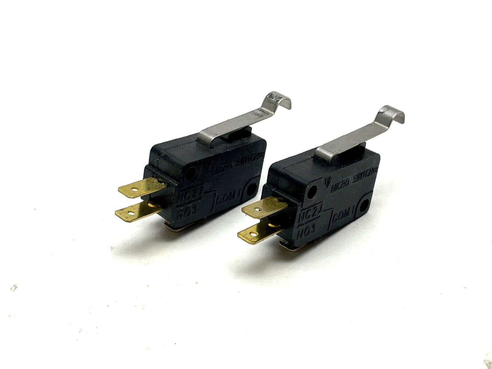Honeywell Micro Switch V7-7B19D8-263 MX Basic Switch Miniature SPDT 15A LOT OF 2 - Maverick Industrial Sales