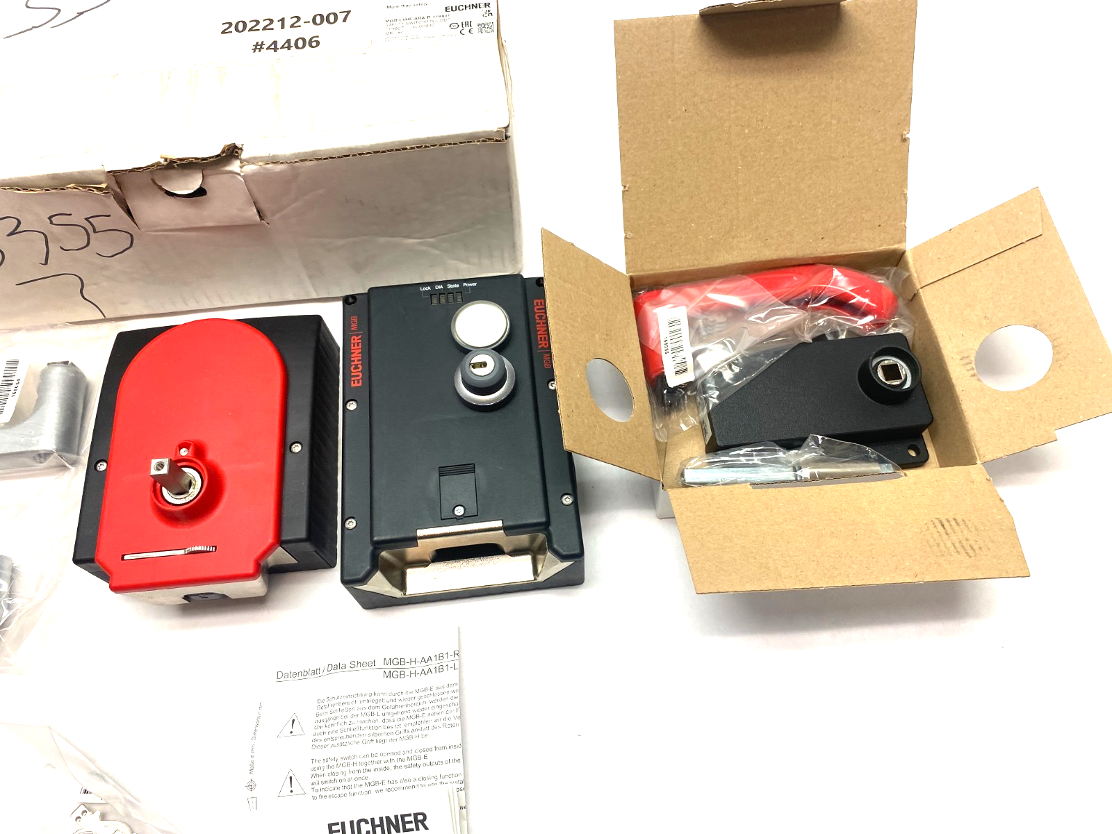 Euchner MGB-L1HE-ARA-R-119807 Guard Locking Mechanical Door Interlock Switch - Maverick Industrial Sales
