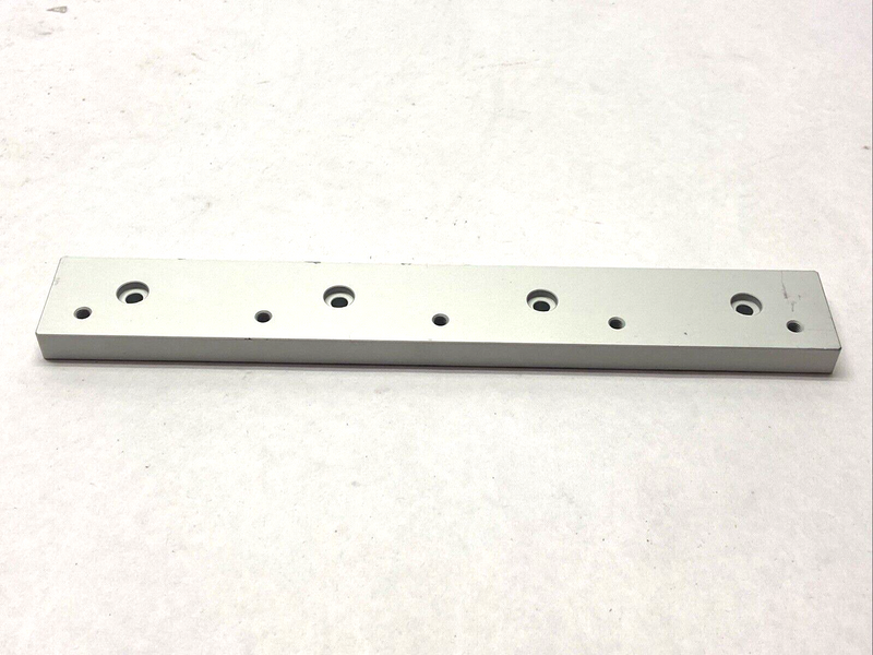 DJ4-014 Linear Mounting Bracket - Maverick Industrial Sales